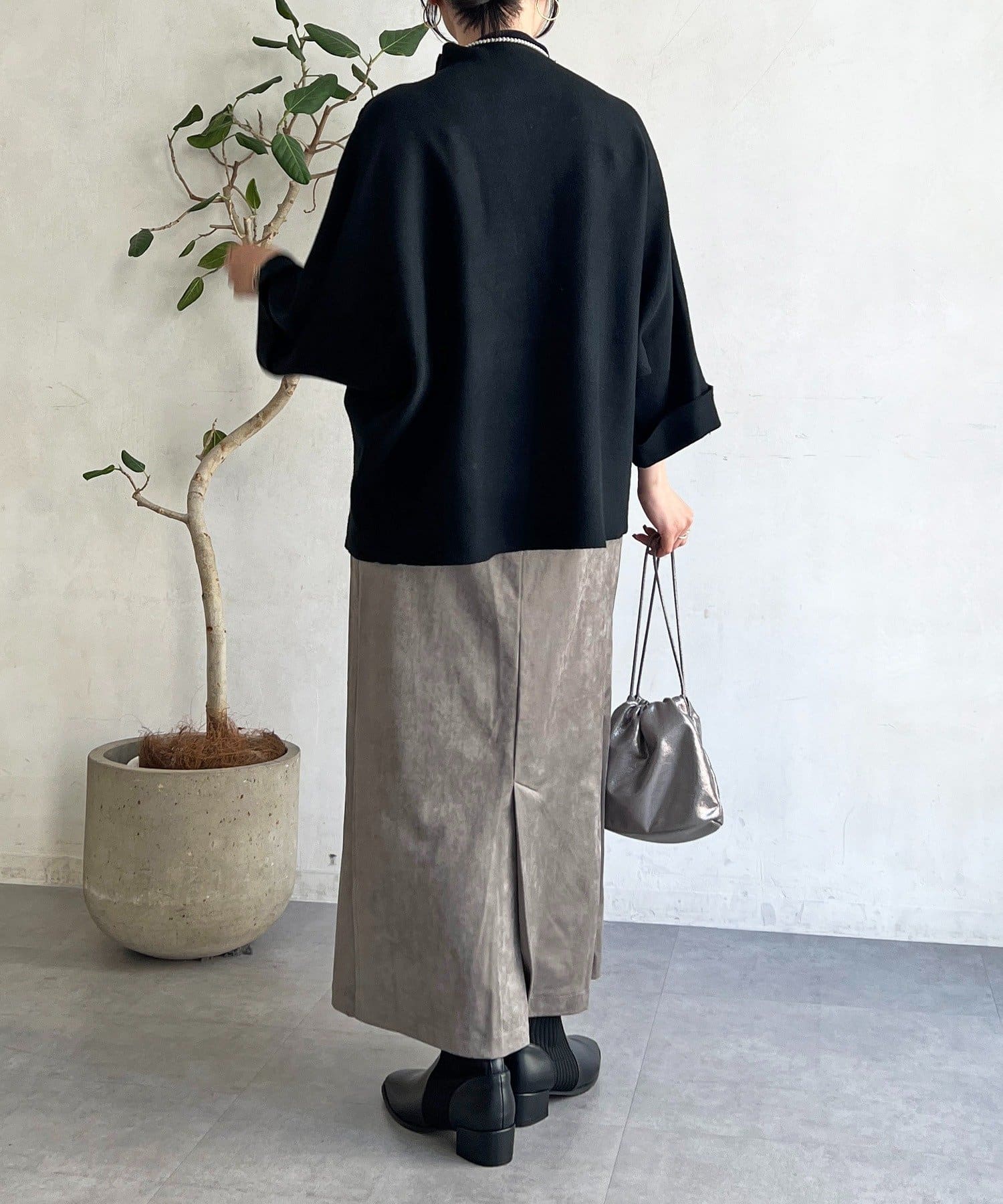 Croisiere(クロジエール) ショルダースタッズニットプルオーバー