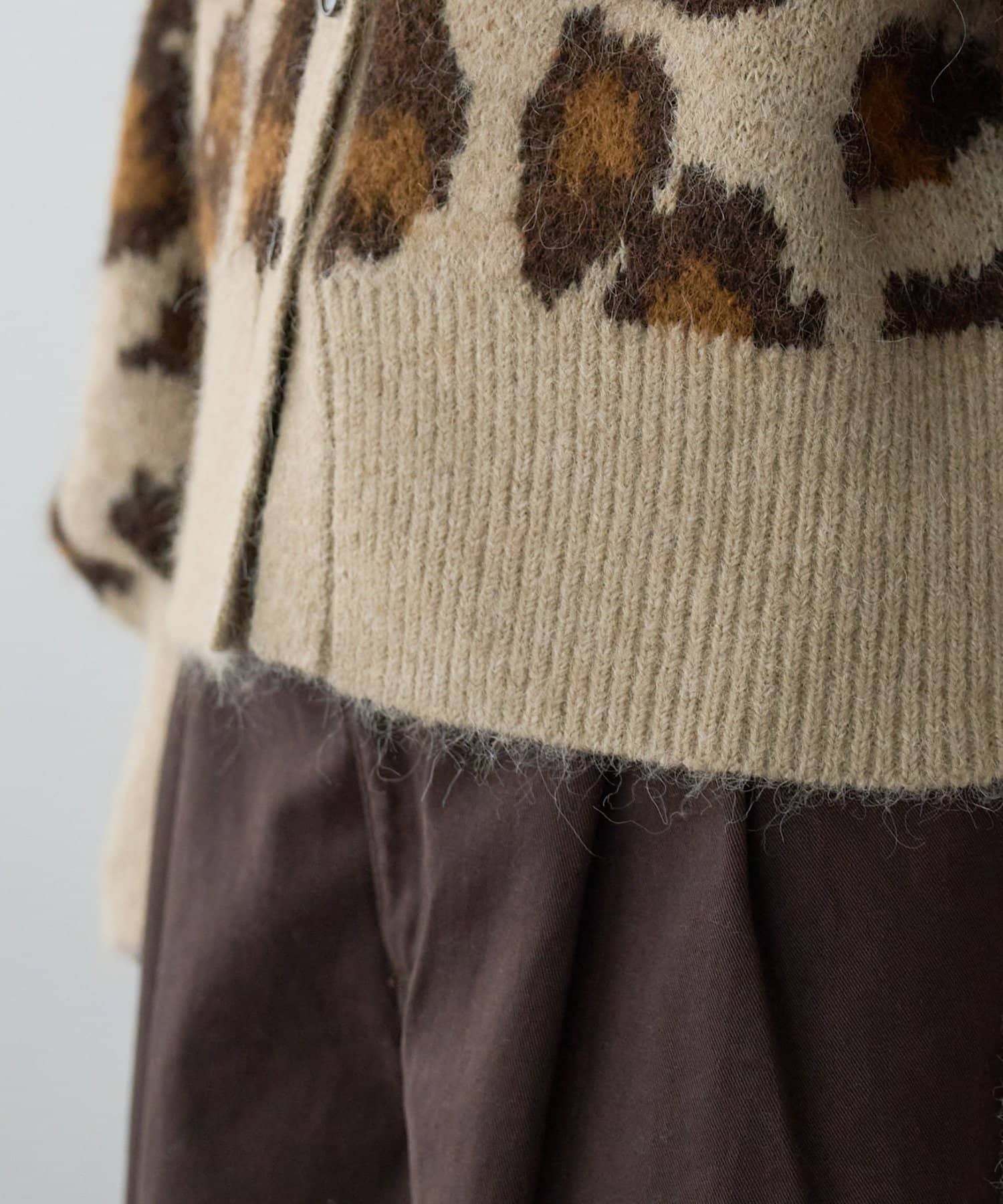 DISCOAT(ディスコート) レオパードジャガードニットカーディガン