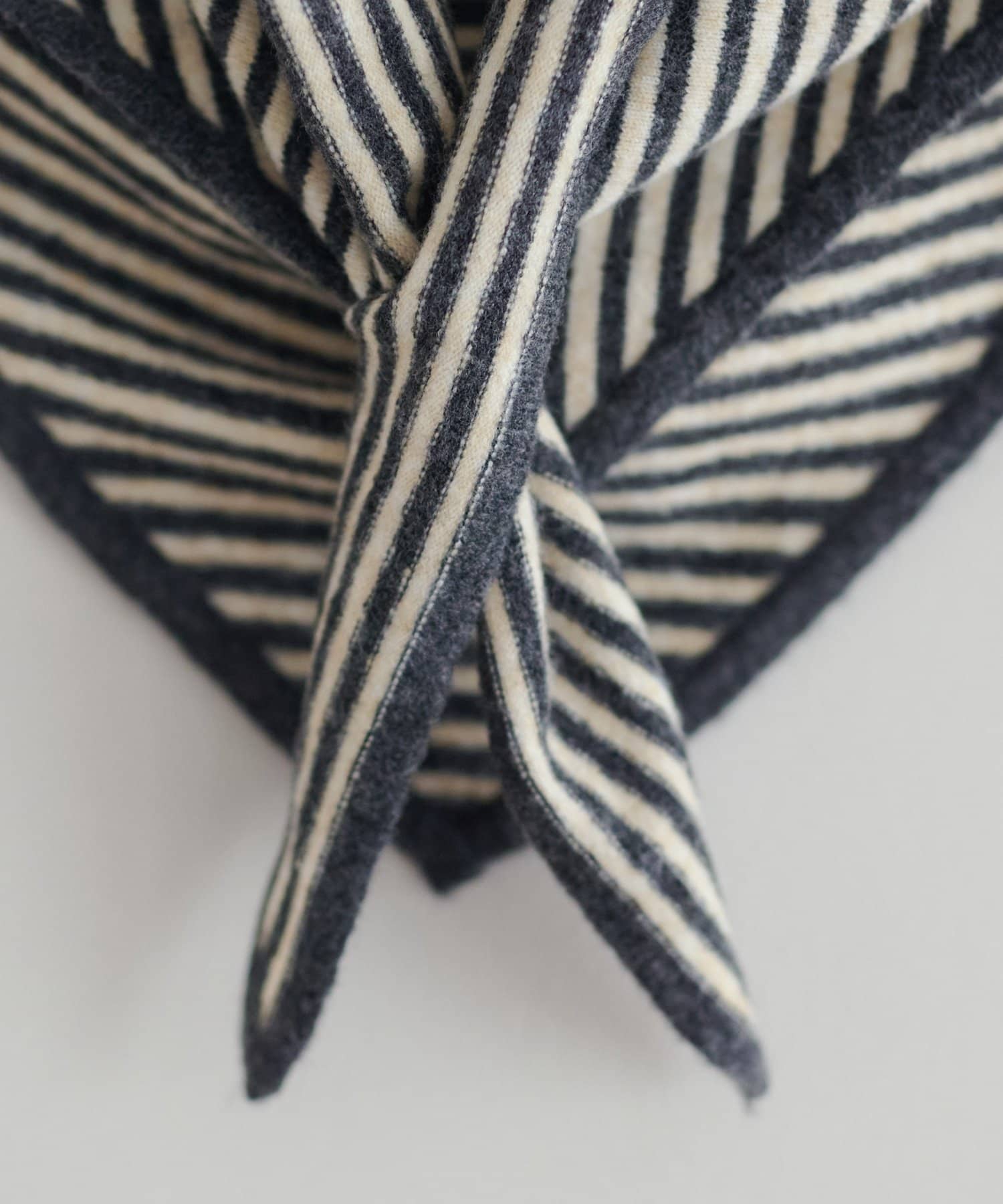 DISCOAT(ディスコート) 【umm.】ボーダースカーフ付カーディガン