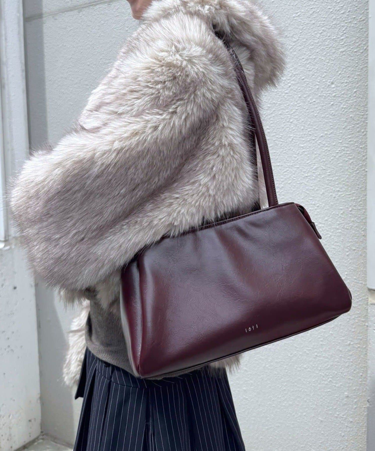 mline(エムライン) [mline]loti ３ポケットBAG