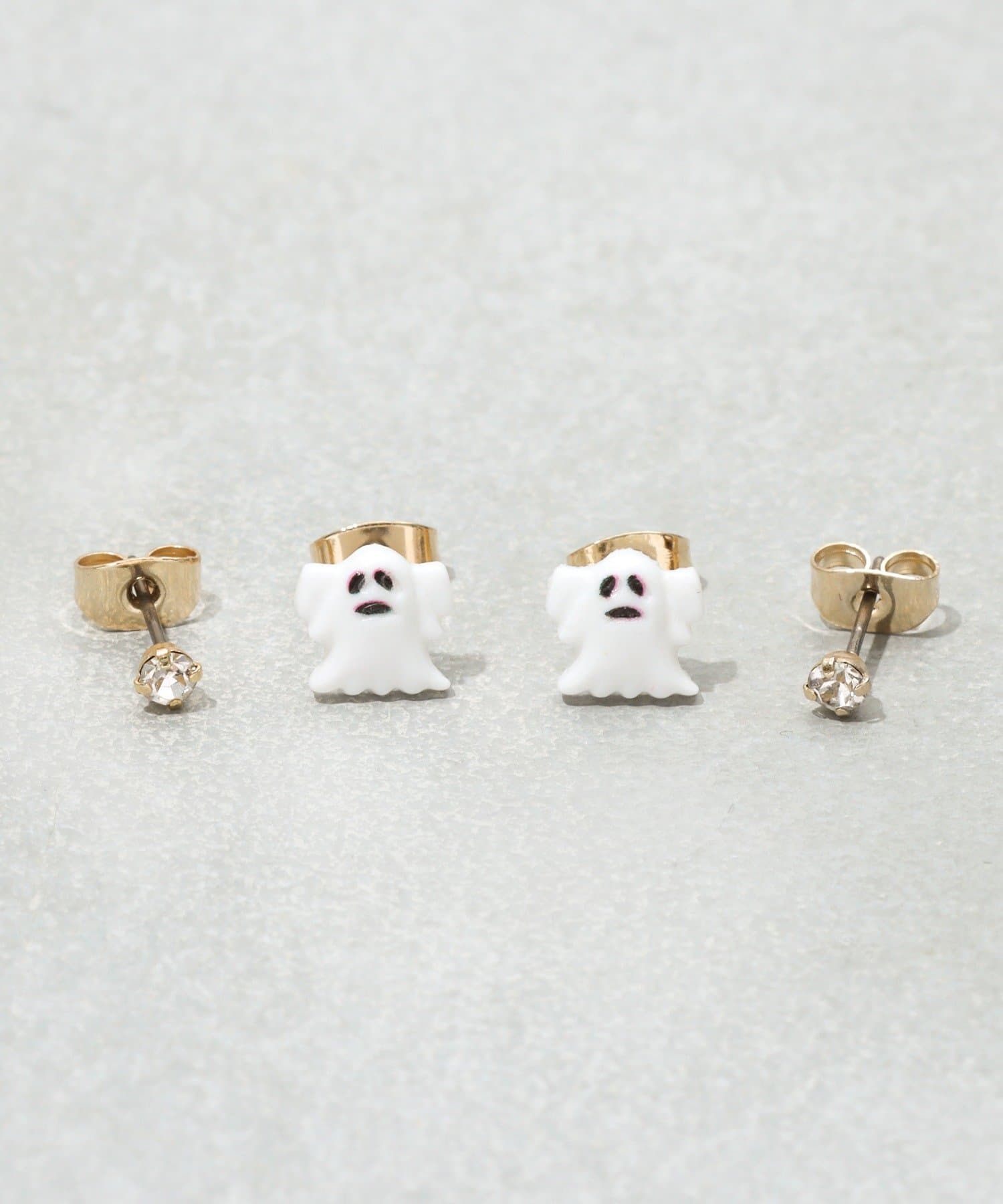 3COINS(スリーコインズ) おばけピアス4個セット