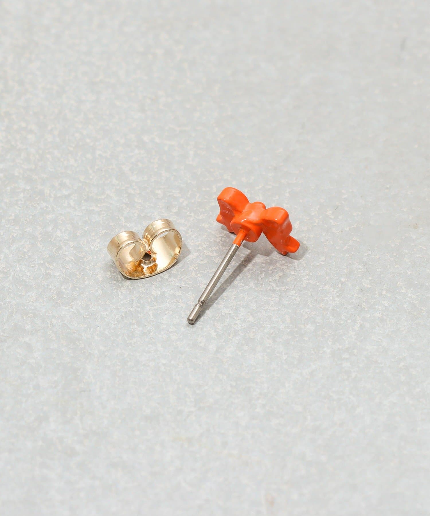 3COINS(スリーコインズ) ハロウィンリボンピアス