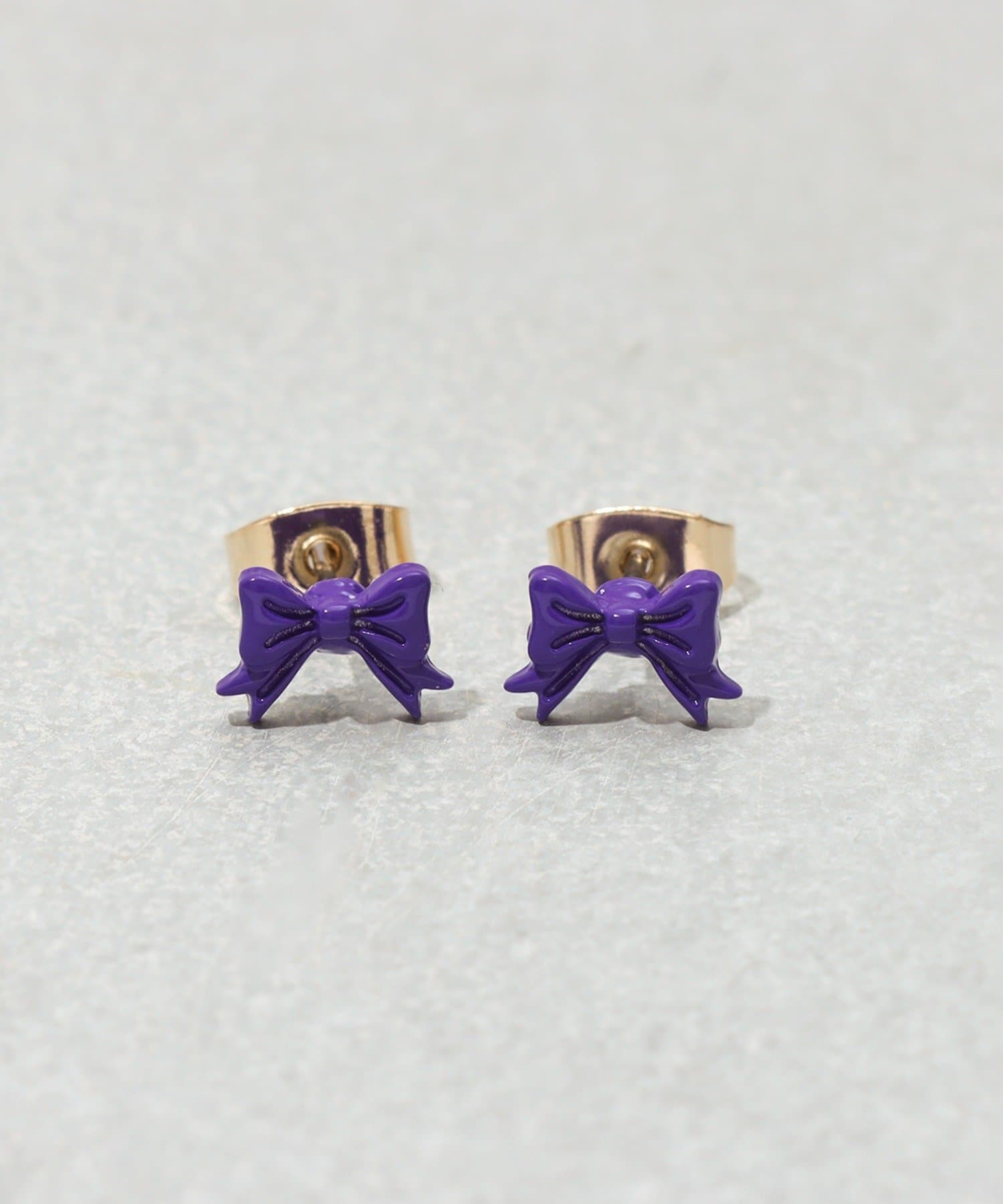 3COINS(スリーコインズ) ハロウィンリボンピアス