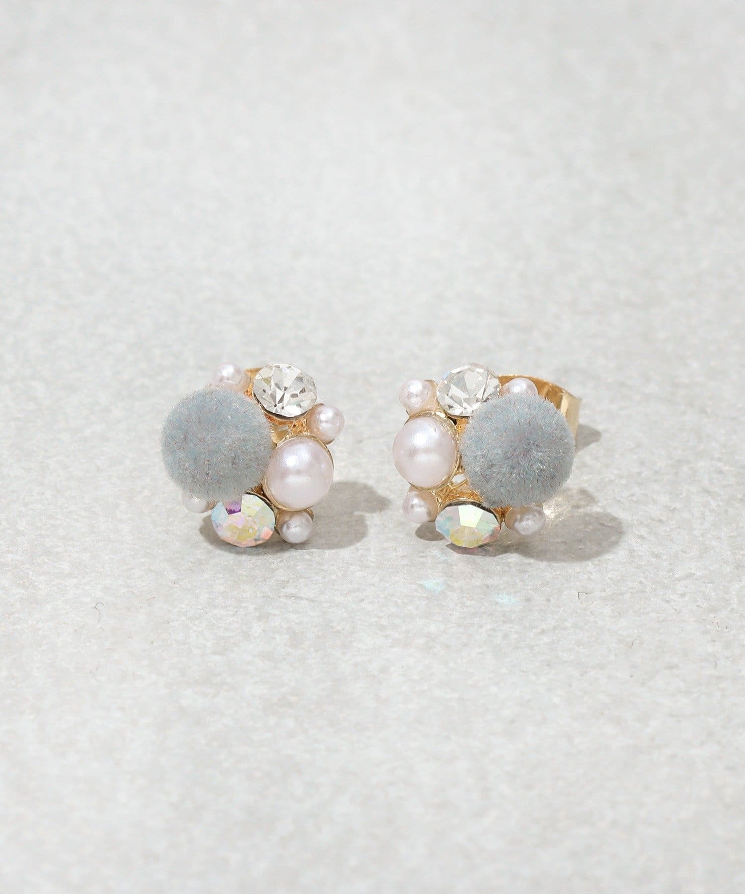 3COINS(スリーコインズ) フロッキービジューピアス