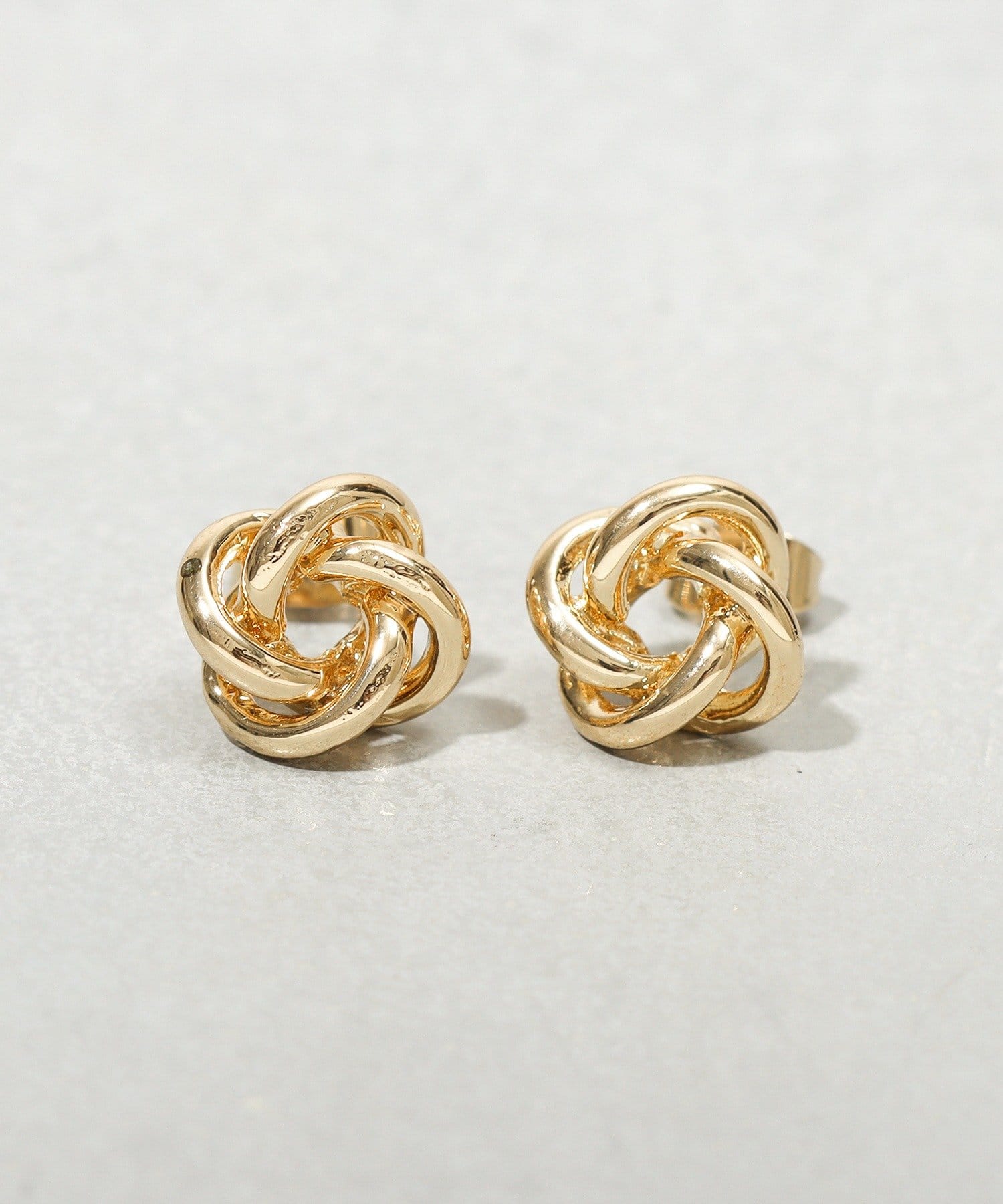 3COINS(スリーコインズ) メタルデザインピアス