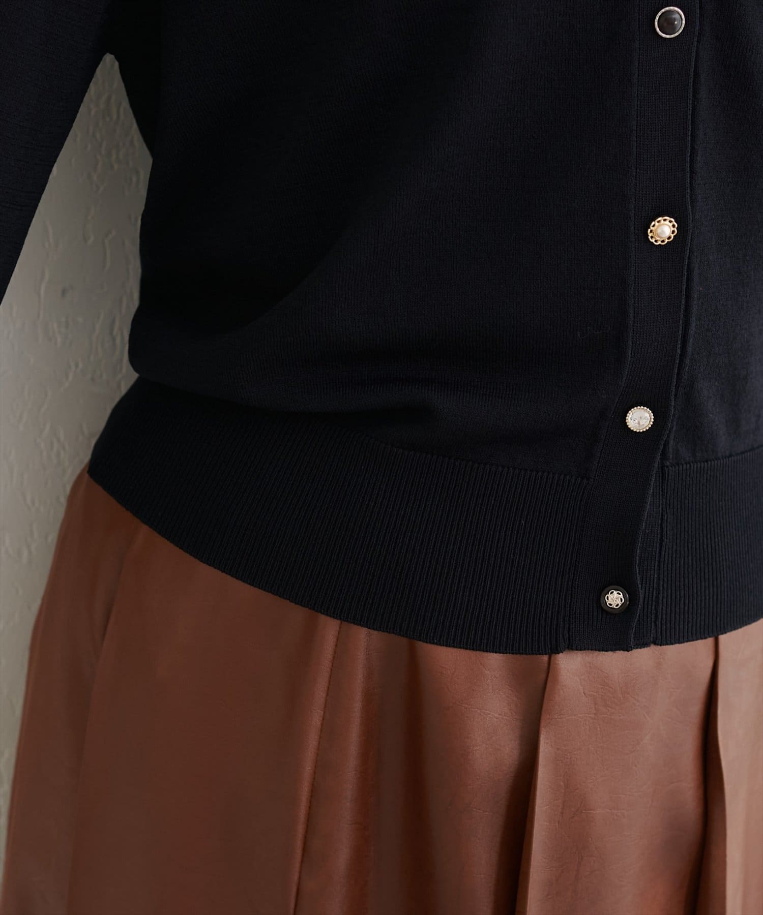 natural couture(ナチュラルクチュール) 【WEB限定】いろいろ釦ベーシックカーデ