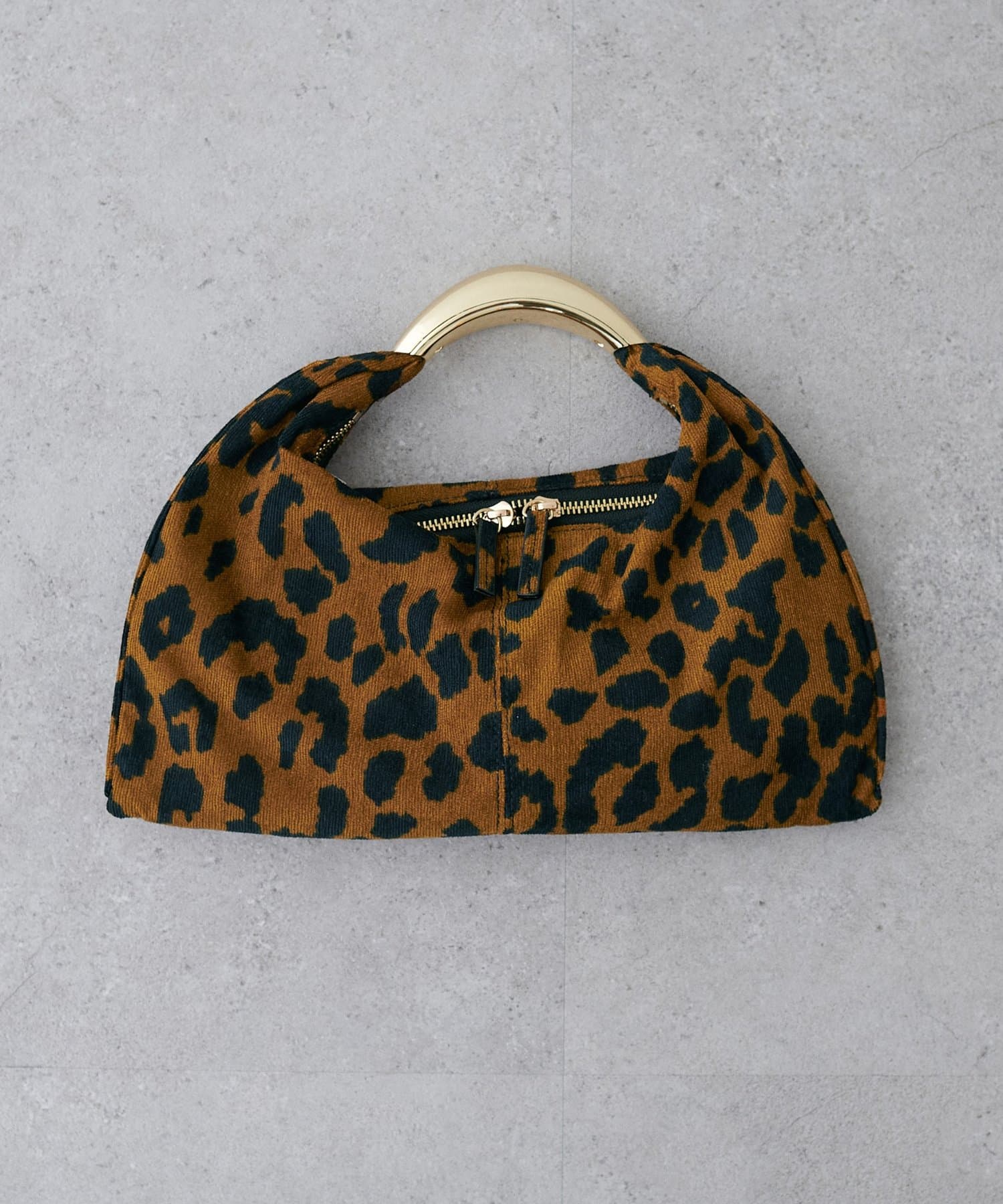 LARUTA(ラルータ) 【パルクロ限定】スカルプチャートライアングルバッグ