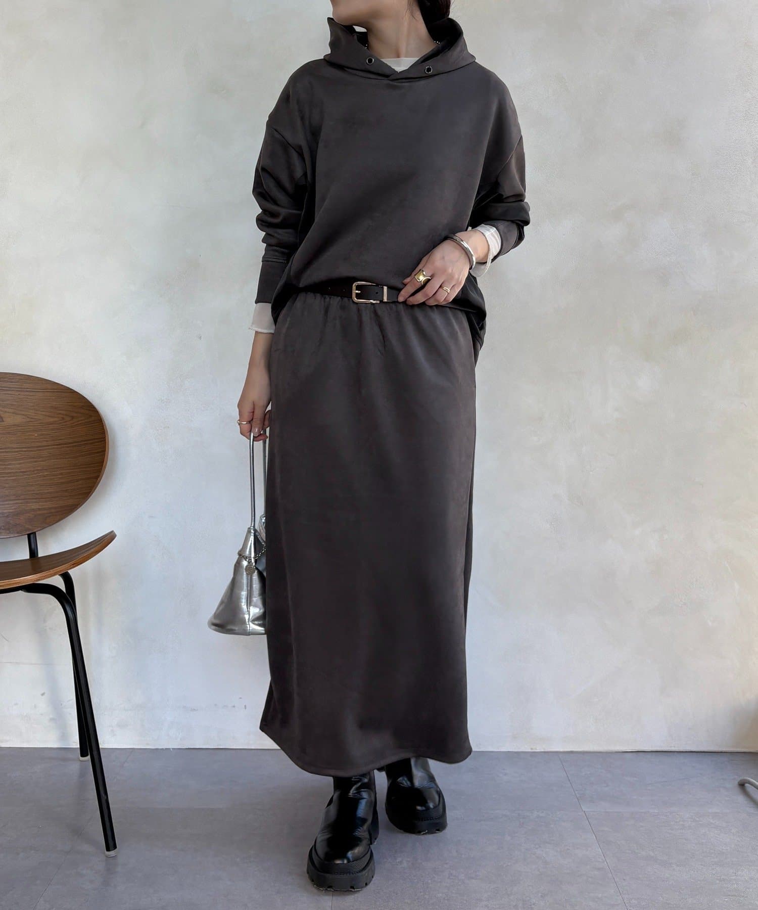 DOUDOU(ドゥドゥ) 【WEB限定】起毛ダンボールポケットフーディー＋タイトスカートセット