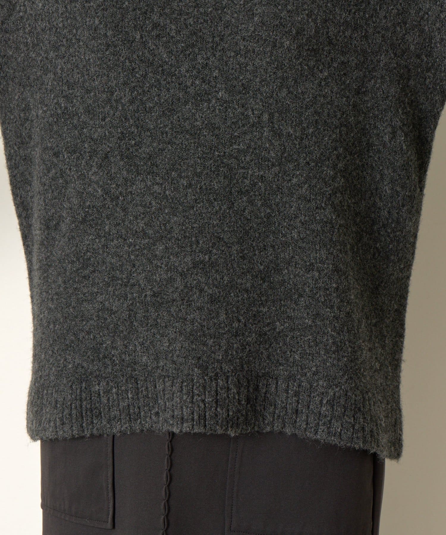 Jena　espace merveilleux(ジェナ　エスパスメルヴェイユ) ソフトタッチVニット