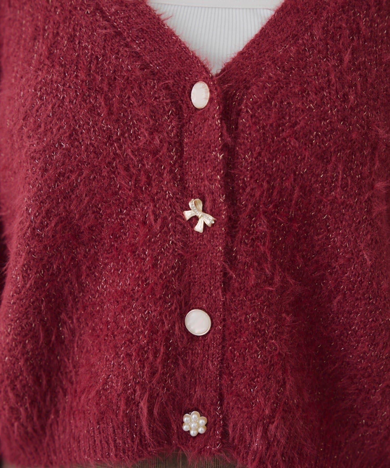 NICE CLAUP / OLIVE des OLIVE OUTLET(ナイスクラップ  / オリーブ デ オリーブ アウトレット) モテふわ♡【RMAF】ラメフェザー色々釦カーデ