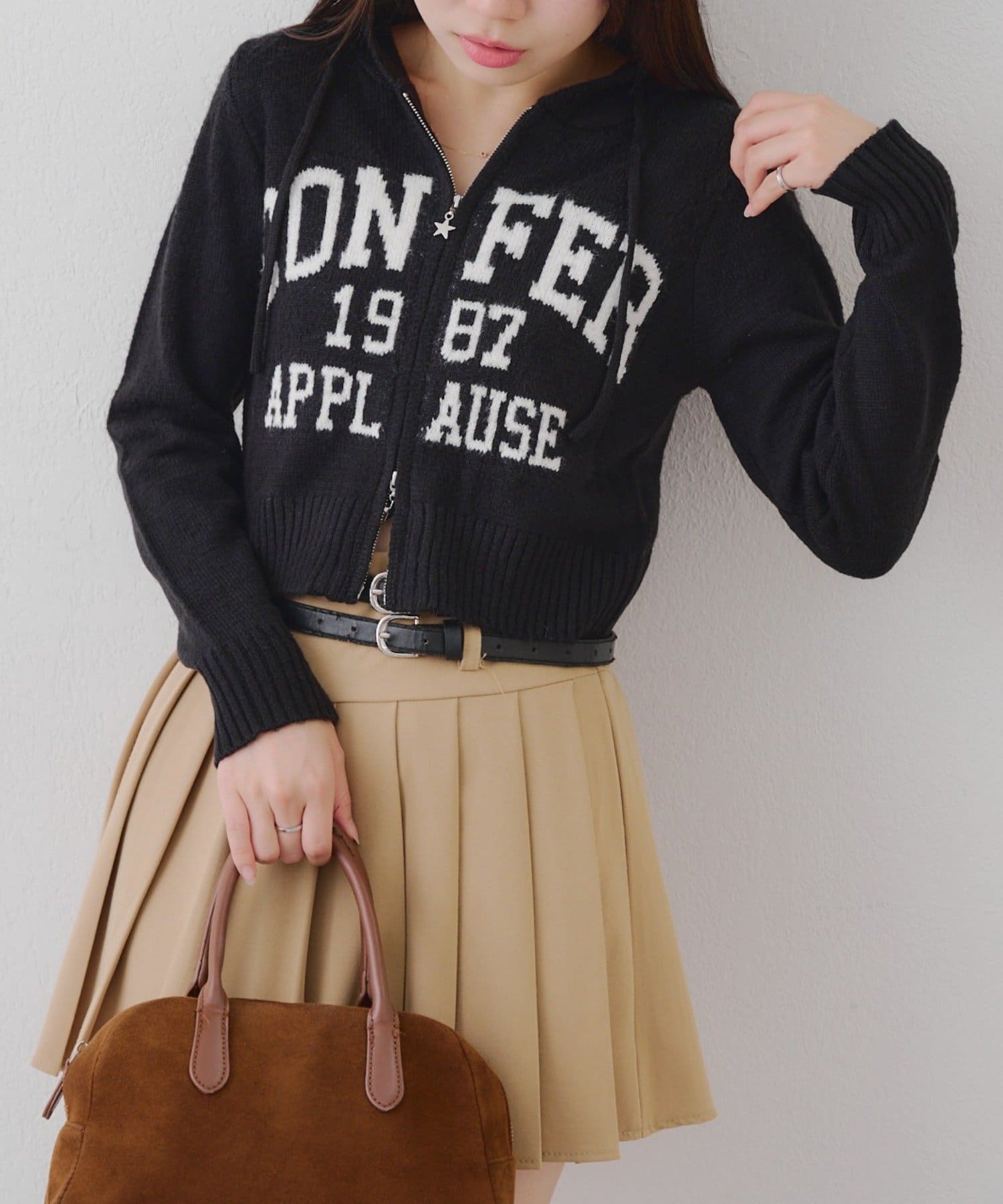 NICE CLAUP / OLIVE des OLIVE OUTLET(ナイスクラップ  / オリーブ デ オリーブ アウトレット) 【RMAF】ロゴニットパーカー