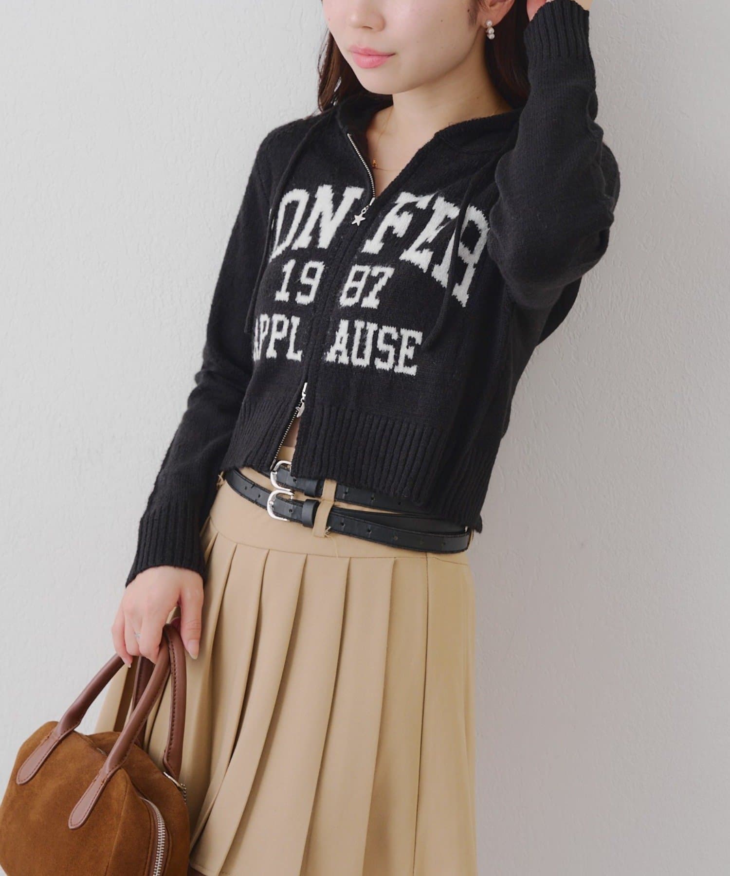 NICE CLAUP / OLIVE des OLIVE OUTLET(ナイスクラップ  / オリーブ デ オリーブ アウトレット) 【RMAF】ロゴニットパーカー