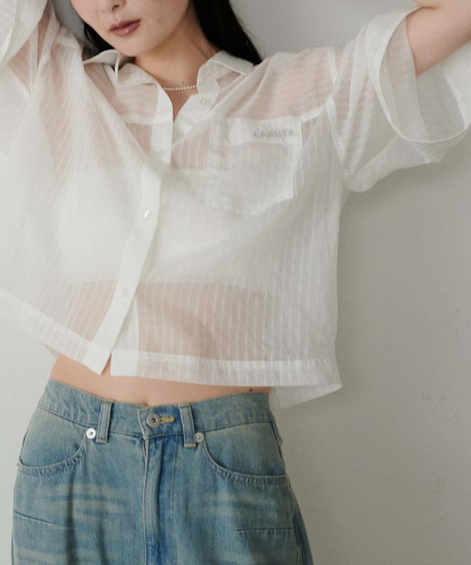 NICE CLAUP / OLIVE des OLIVE OUTLET(ナイスクラップ  / オリーブ デ オリーブ アウトレット) 【LARUTA】シアー半袖刺繍ロゴシャツ