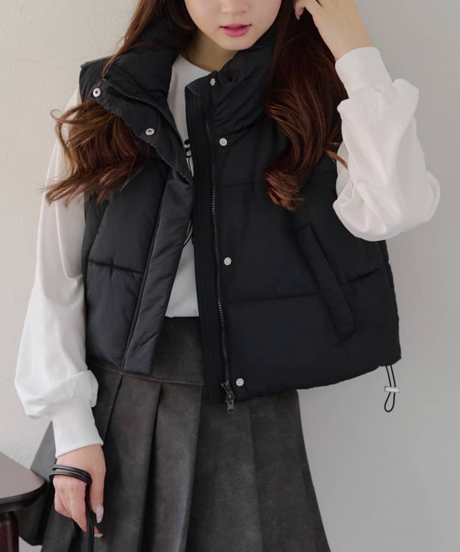 NICE CLAUP / OLIVE des OLIVE OUTLET(ナイスクラップ  / オリーブ デ オリーブ アウトレット) プチプラseries♡【RMAF】裾シャーリング中綿ベスト
