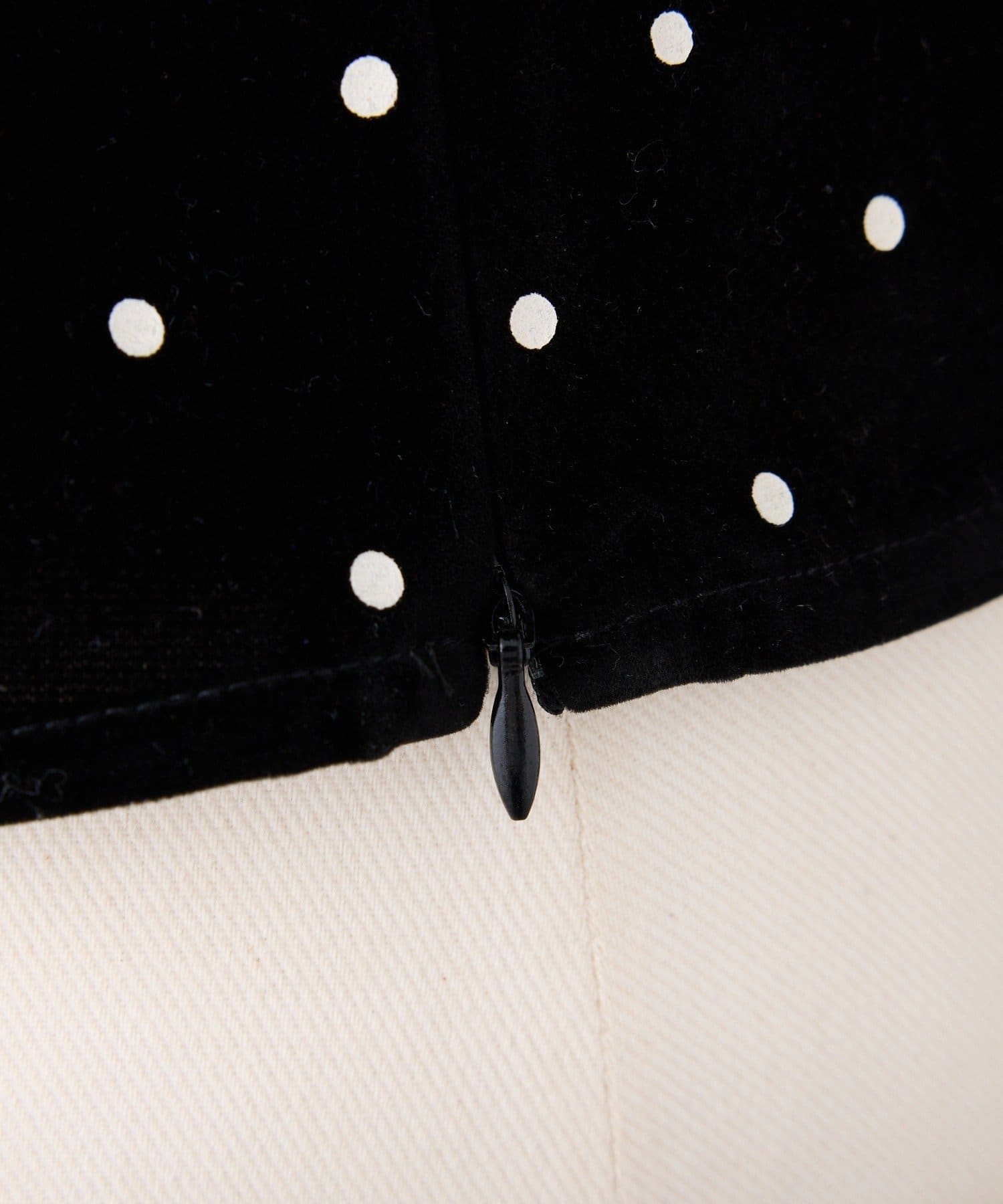 NICE CLAUP / OLIVE des OLIVE OUTLET(ナイスクラップ  / オリーブ デ オリーブ アウトレット) 【seemi】ベロアドットブラウス