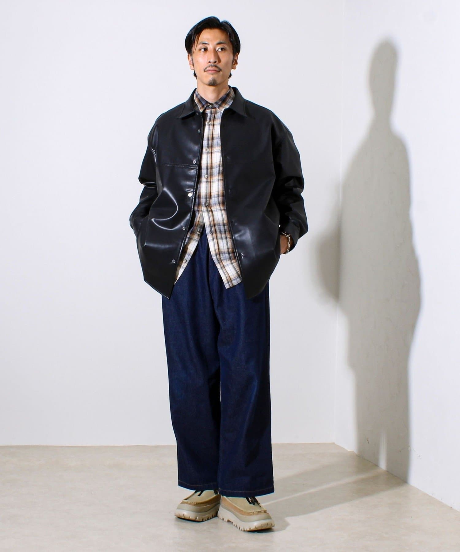 本革見え/3サイズ展開】UNISEX レザーシャウター フェイクレザーシャツ