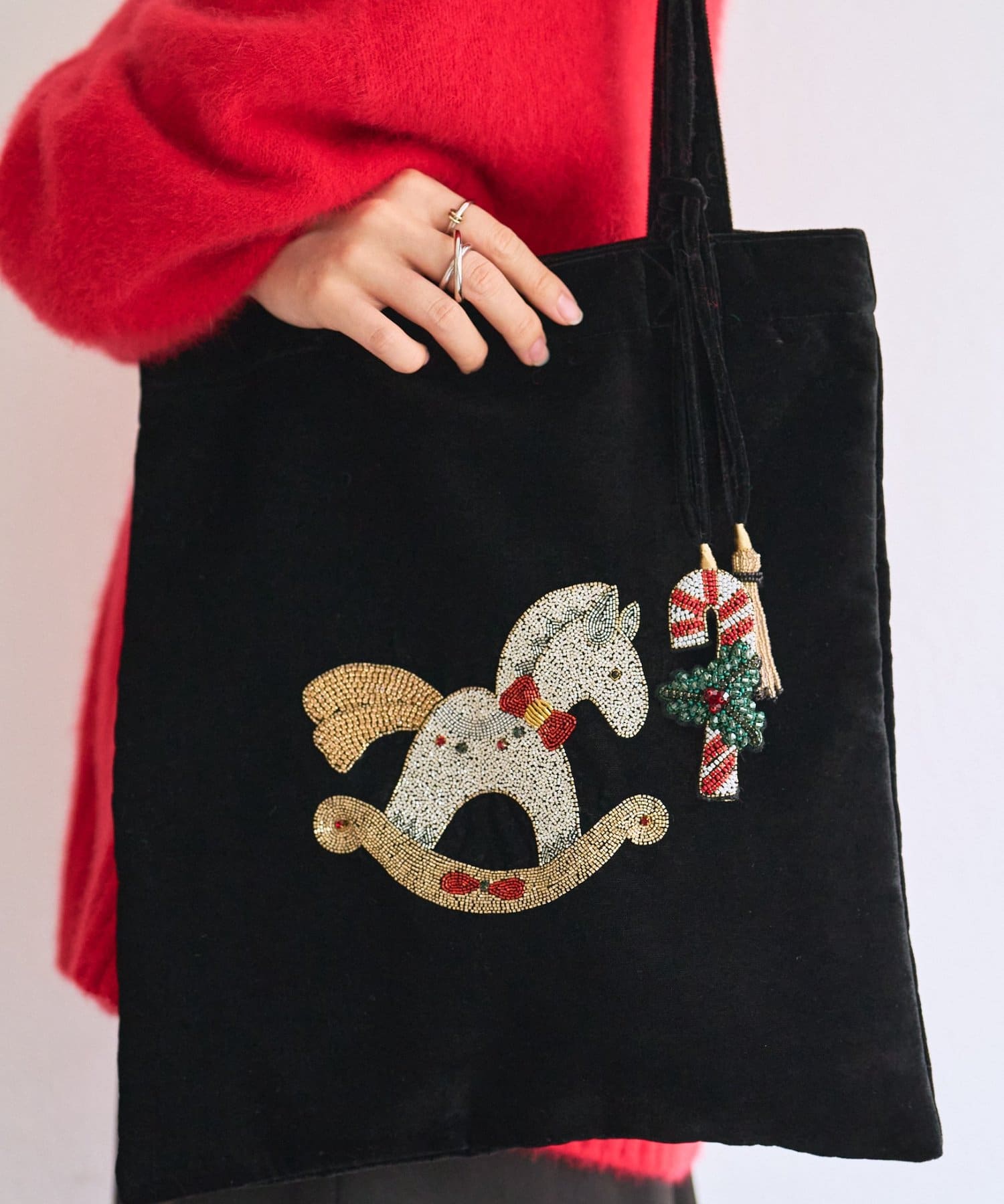 ピュアモリス♣︎Arbutus Embroidery♣︎ハンドメイドバッグ ピュアモリス♣︎Arbutus Embroidery♣︎ハンドメイドバッグ