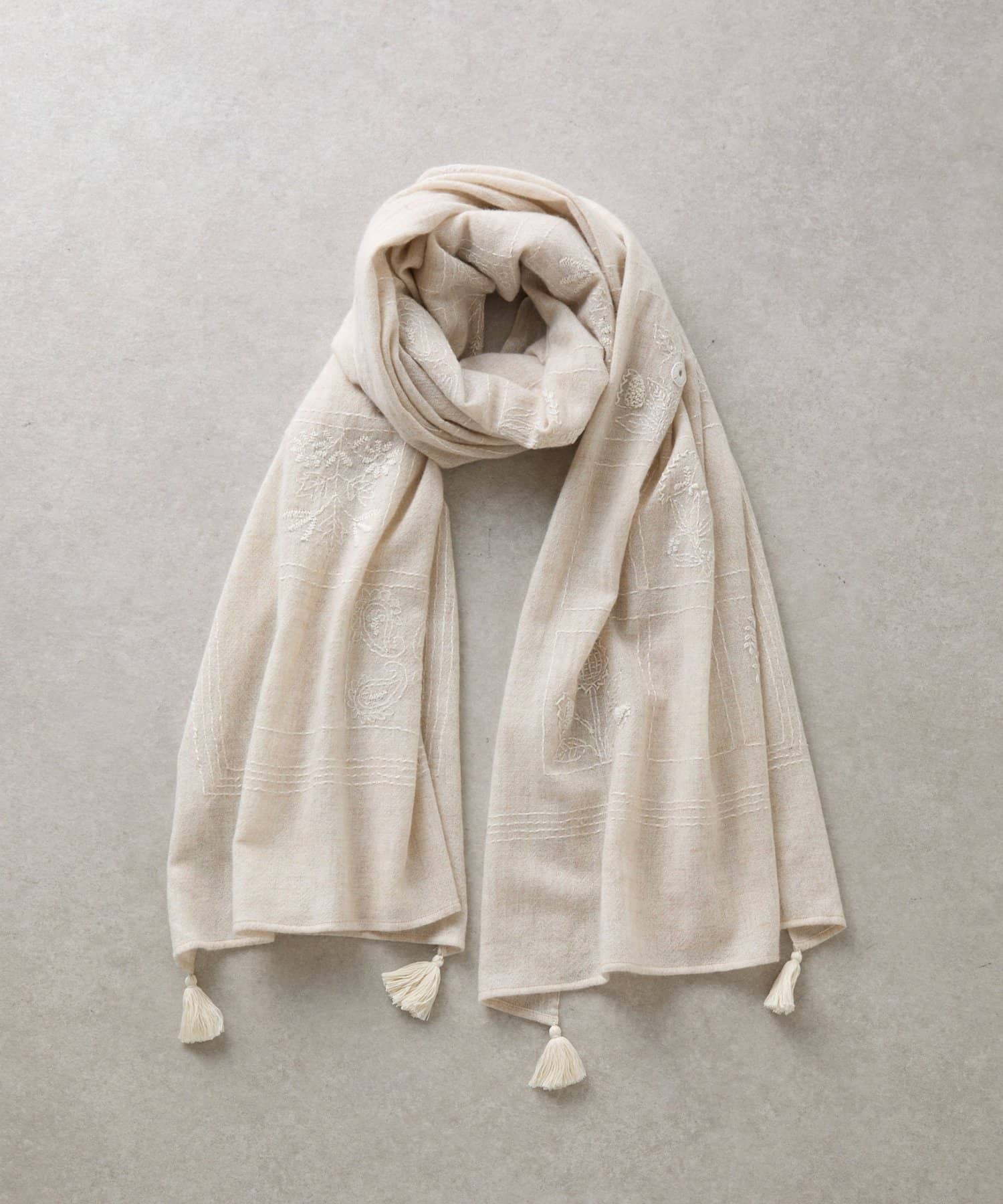 BEARDSLEY(ビアズリー) 《CITRUS》刺繍タッセルストール