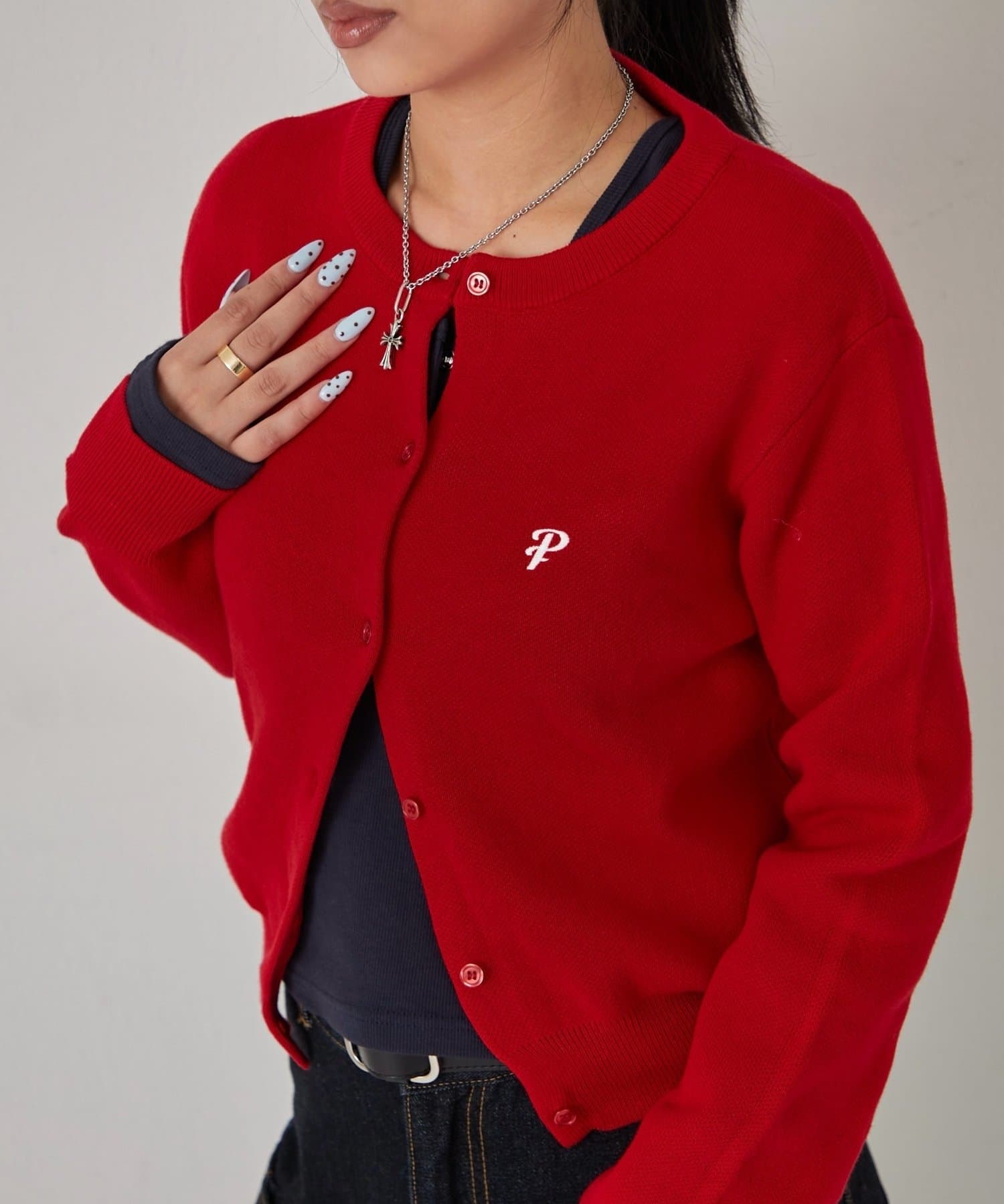 WHO’S WHO gallery(フーズフーギャラリー) ワンポイントクルーカーデ