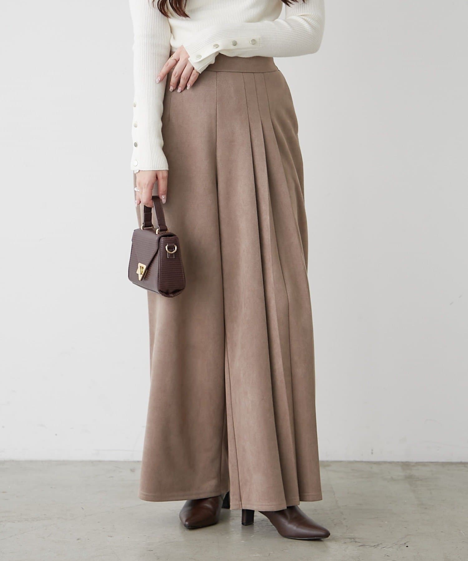 NICE CLAUP / OLIVE des OLIVE OUTLET(ナイスクラップ  / オリーブ デ オリーブ アウトレット) らくちん美シルエット【RMAF】サイドプリーツパンツ