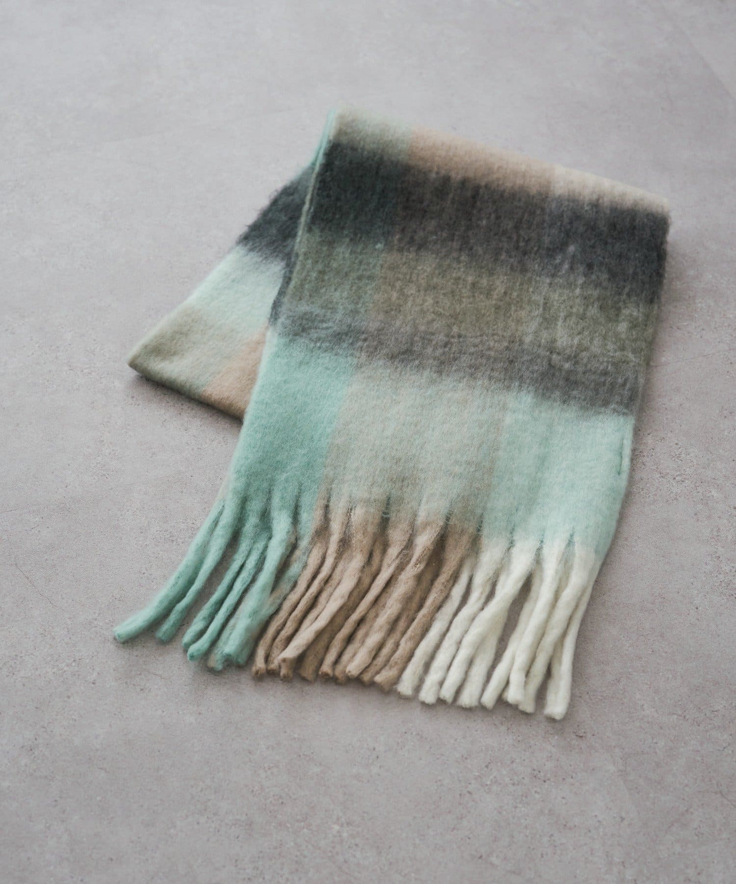 PUAL CE CIN(ピュアルセシン) 起毛フェイクウールチェックマフラー