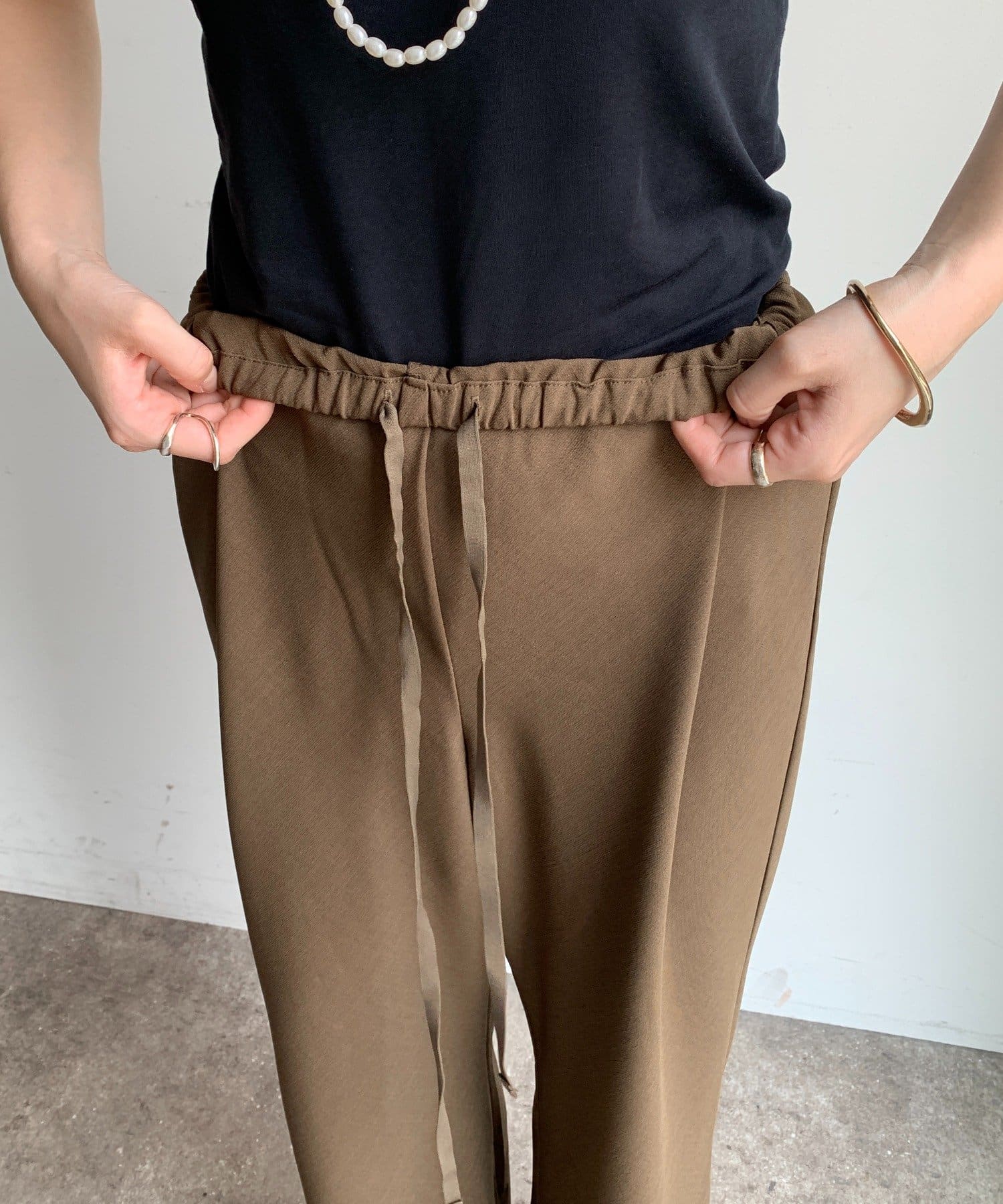 DOUDOU(ドゥドゥ) 【叶えるパンツ】バイヤスセミフレアパンツ