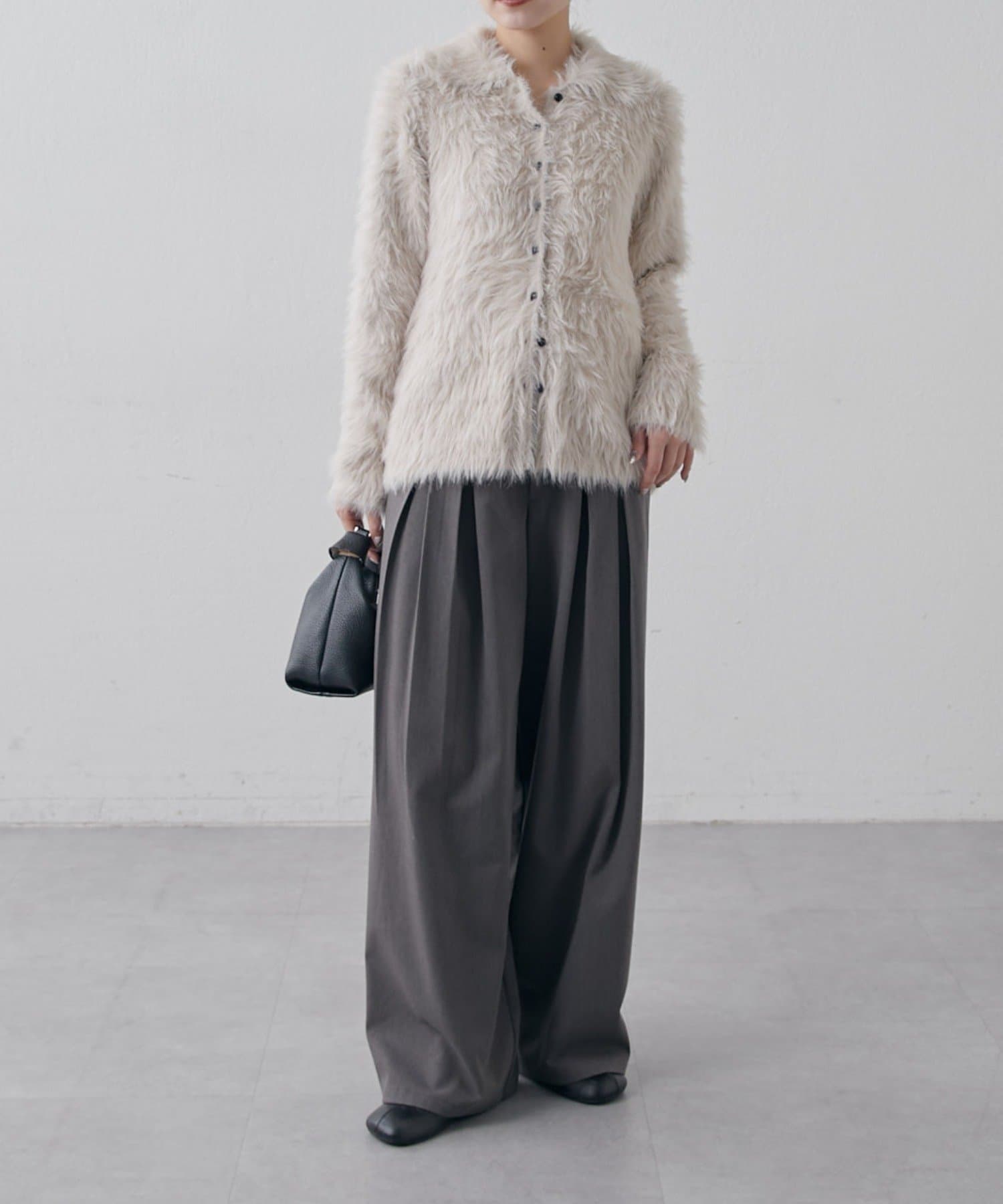 Lui's(ルイス) フロントタックデザインスラックスパンツ