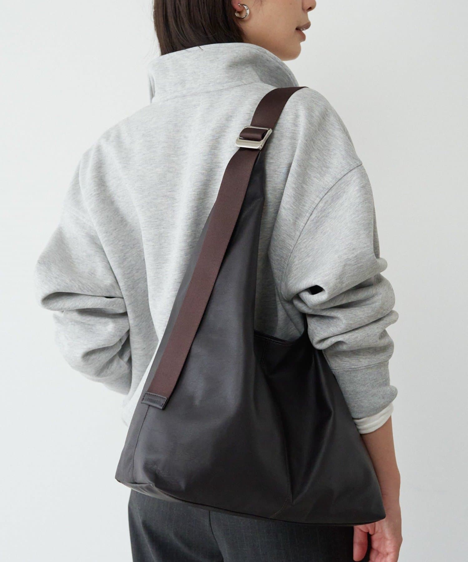 russet(ラシット) 《WEB限定カラーあり》レザーホーボーバッグ L