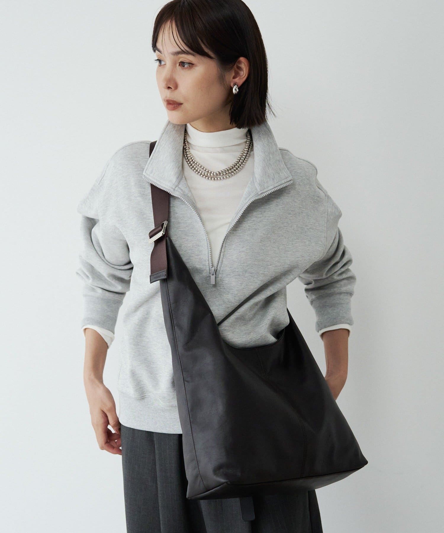 russet(ラシット) 《WEB限定カラーあり》レザーホーボーバッグ L