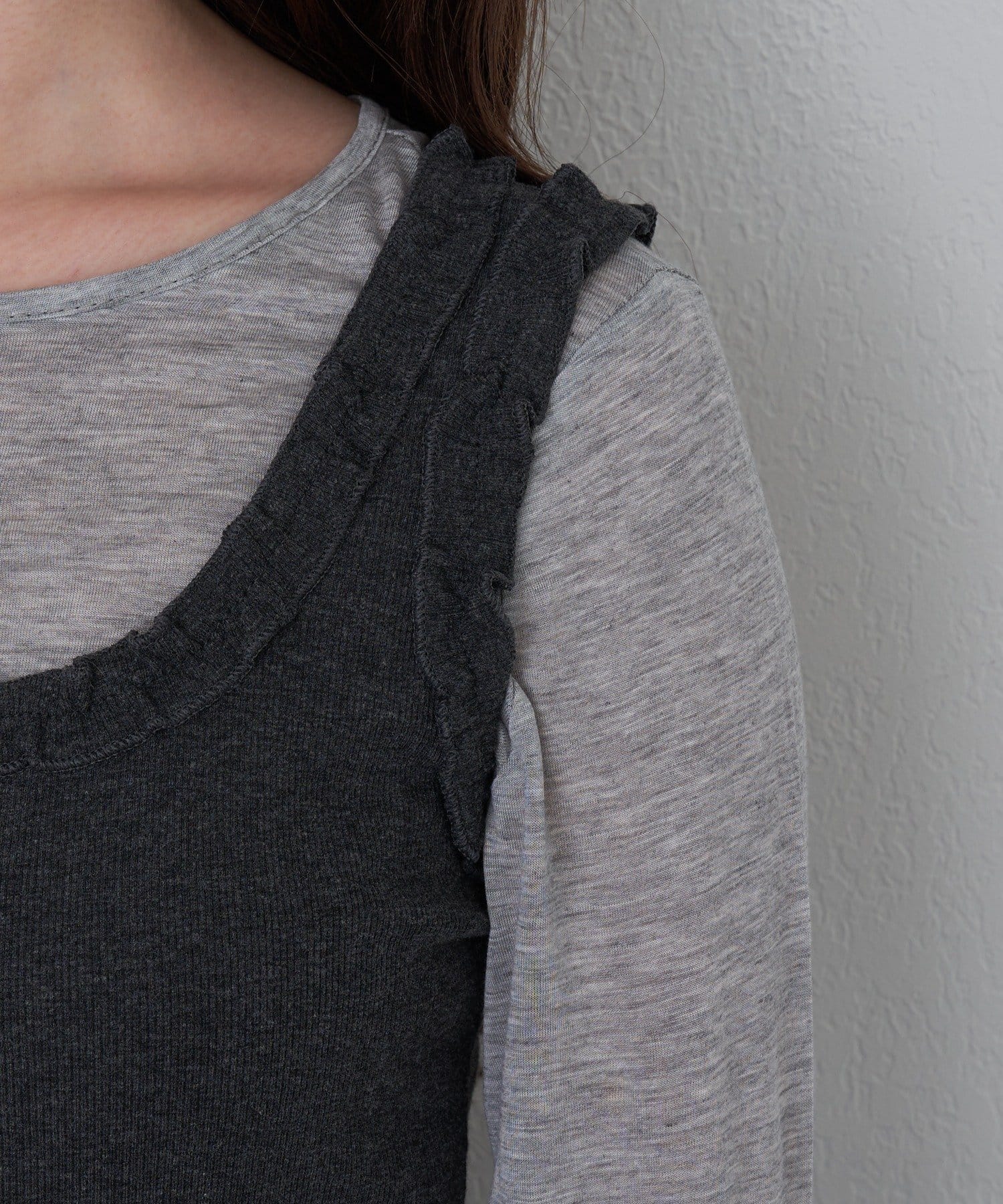 RAY CASSIN(レイカズン) フリルヘンリーシアーロンTSET