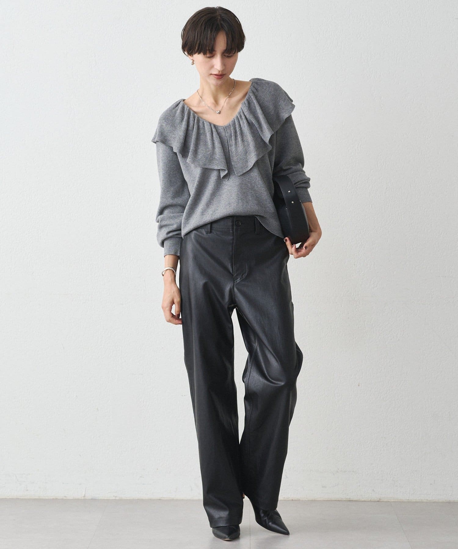 フェイクレザーパンツ | LOUNGEDRESS(ラウンジドレス)レディース