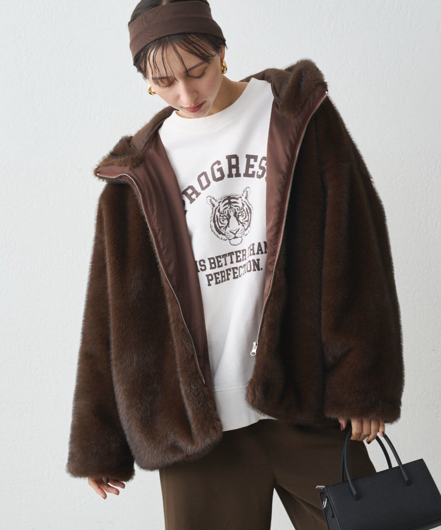 LOUNGEDRESS(ラウンジドレス) フードフェイクファーブルゾン