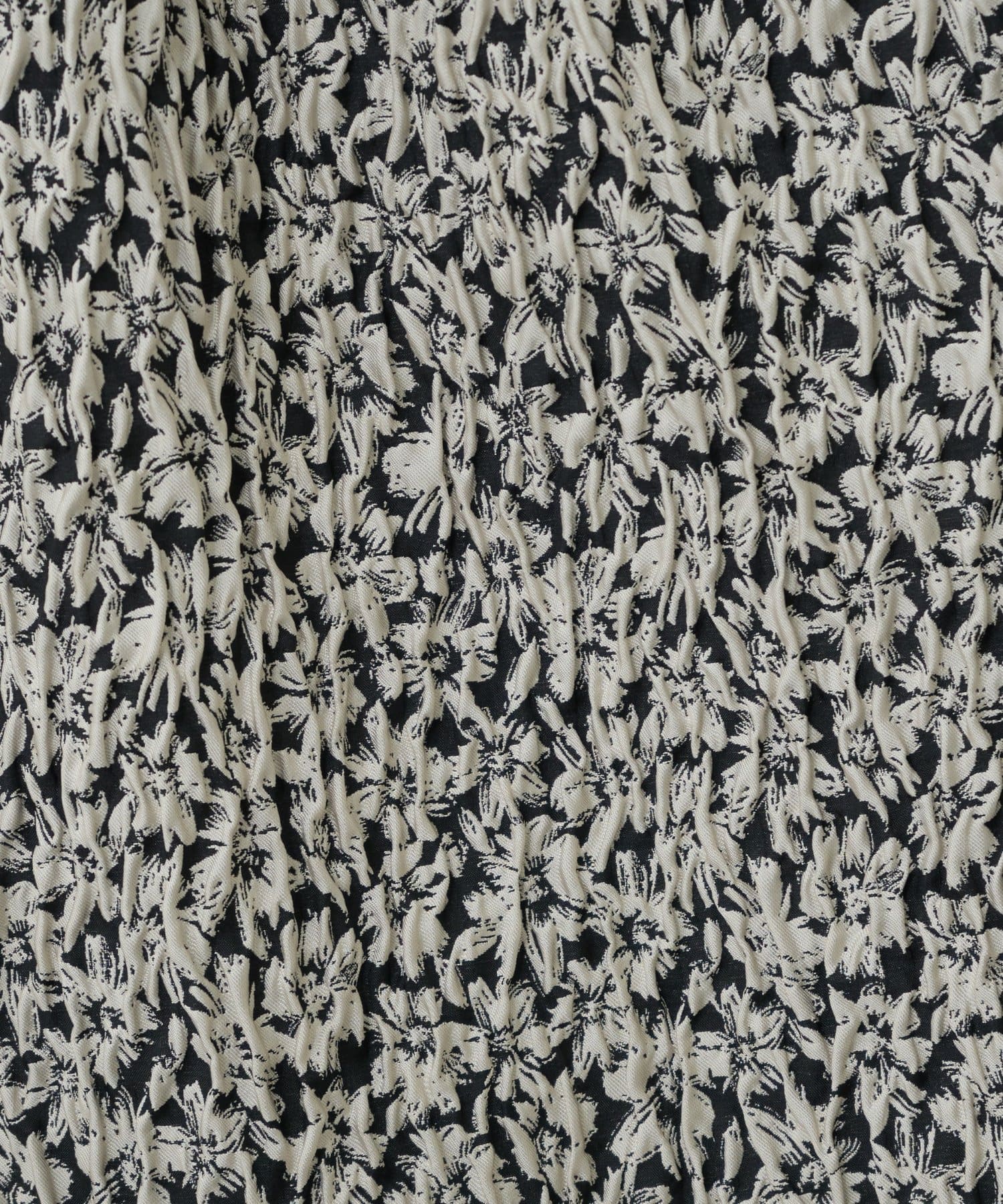 un dix cors(アンディコール) 《上品なムードに◎》フラワーシャンタンナロースカート