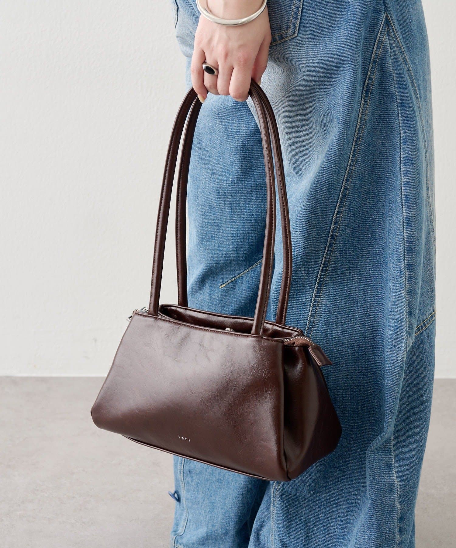 mystic(ミスティック) 【新色BRN】loti 3ポケットBAG