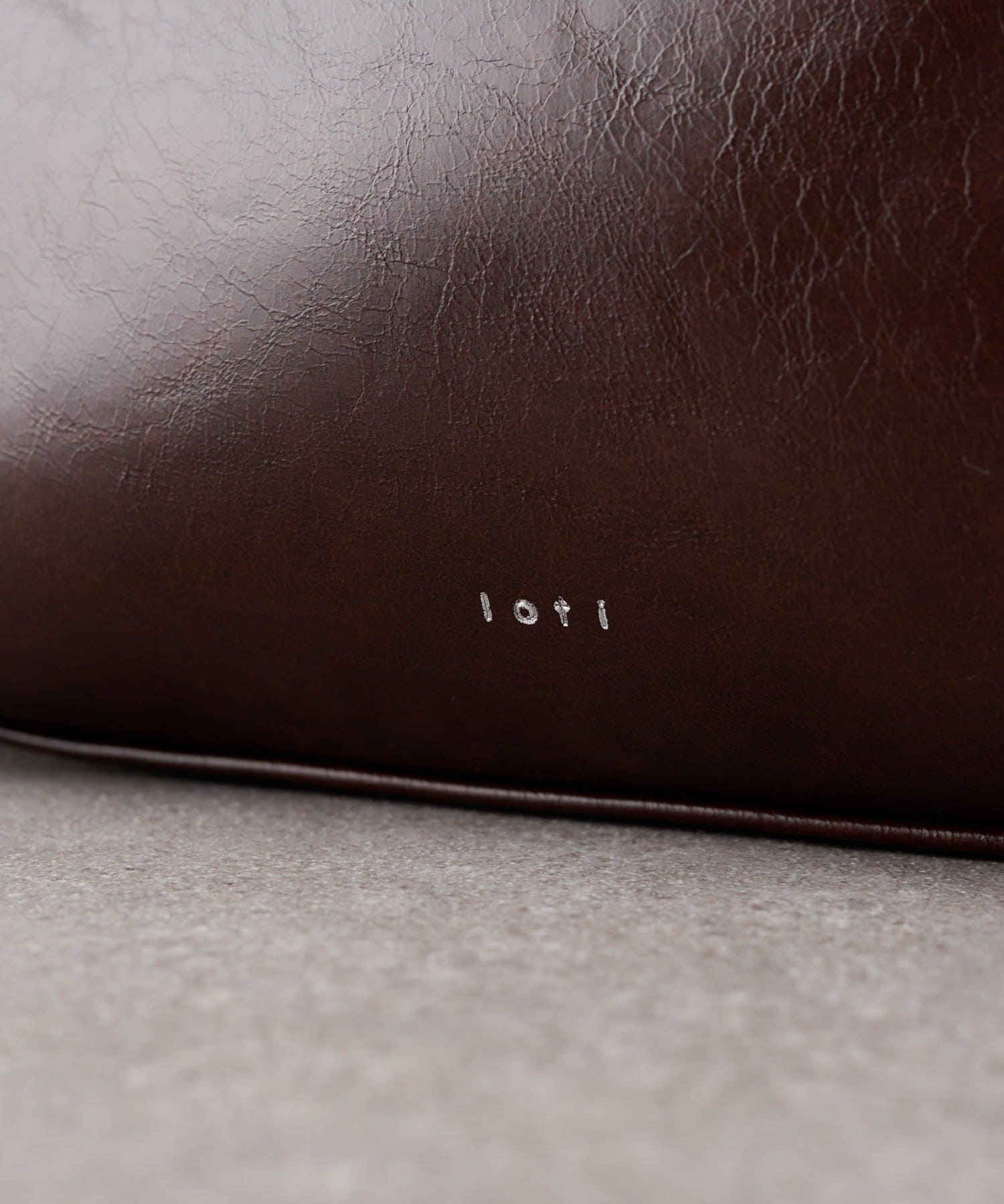 mystic(ミスティック) 【新色BRN】loti 3ポケットBAG