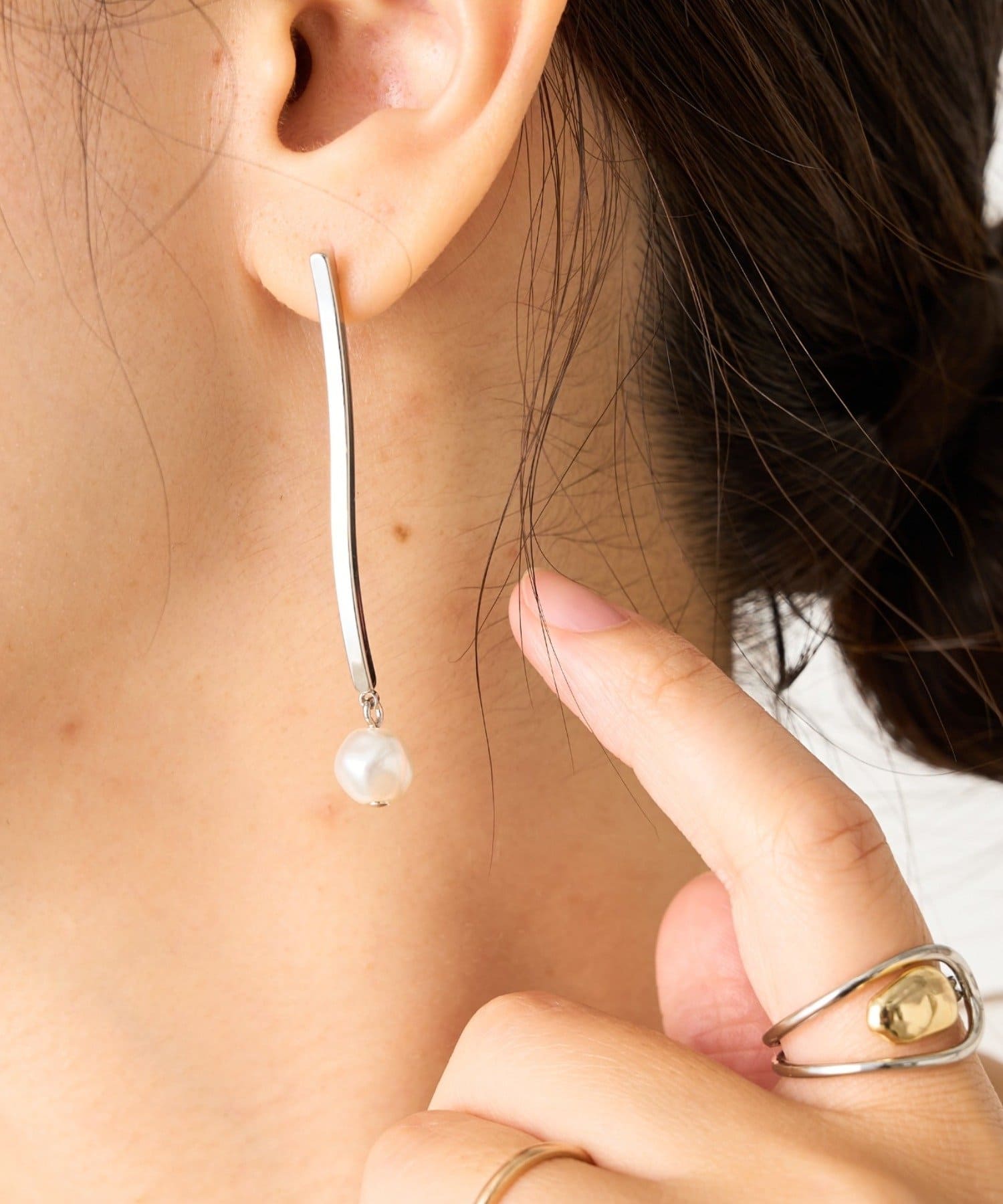 Jena　espace merveilleux(ジェナ　エスパスメルヴェイユ) パールスティックピアス