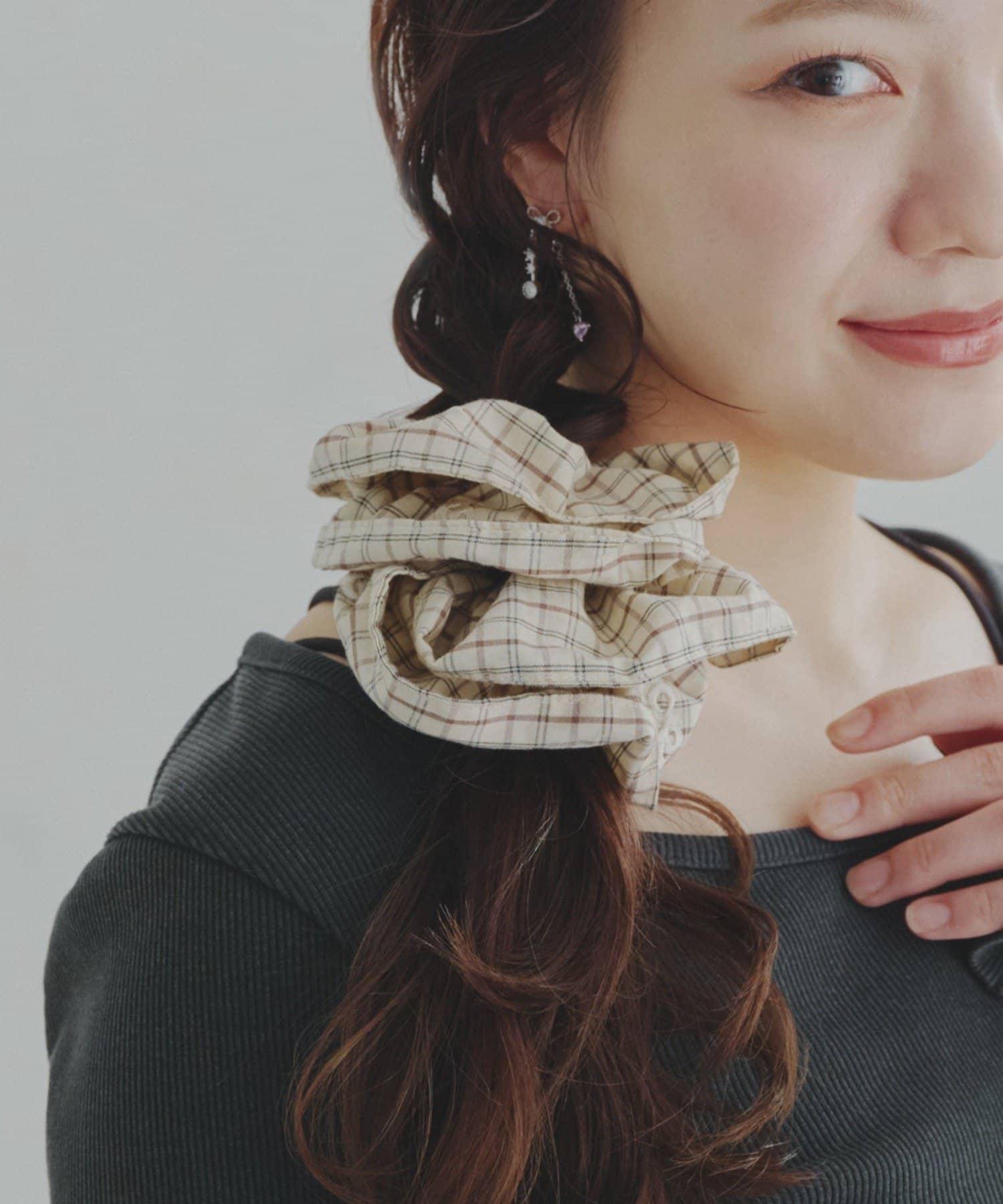Lattice(ラティス) チェックリボン刺繍シュシュ
