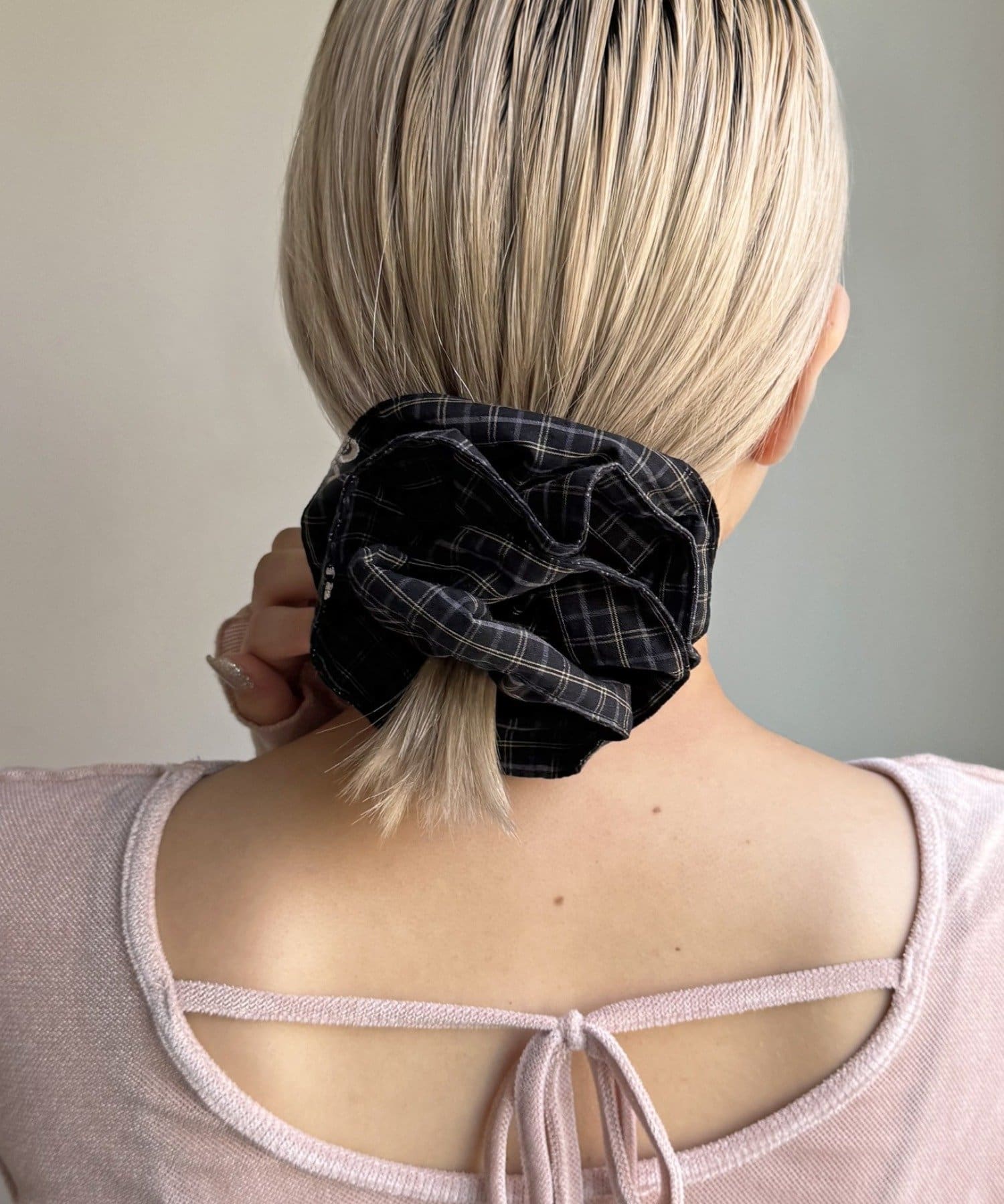 Lattice(ラティス) チェックリボン刺繍シュシュ