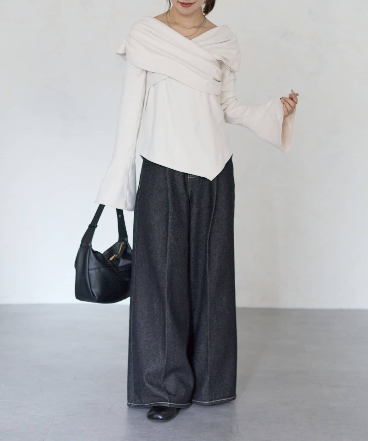 Thevon.(ゼヴォン) 【Yuna企画】クロスネック2WAYカットソー