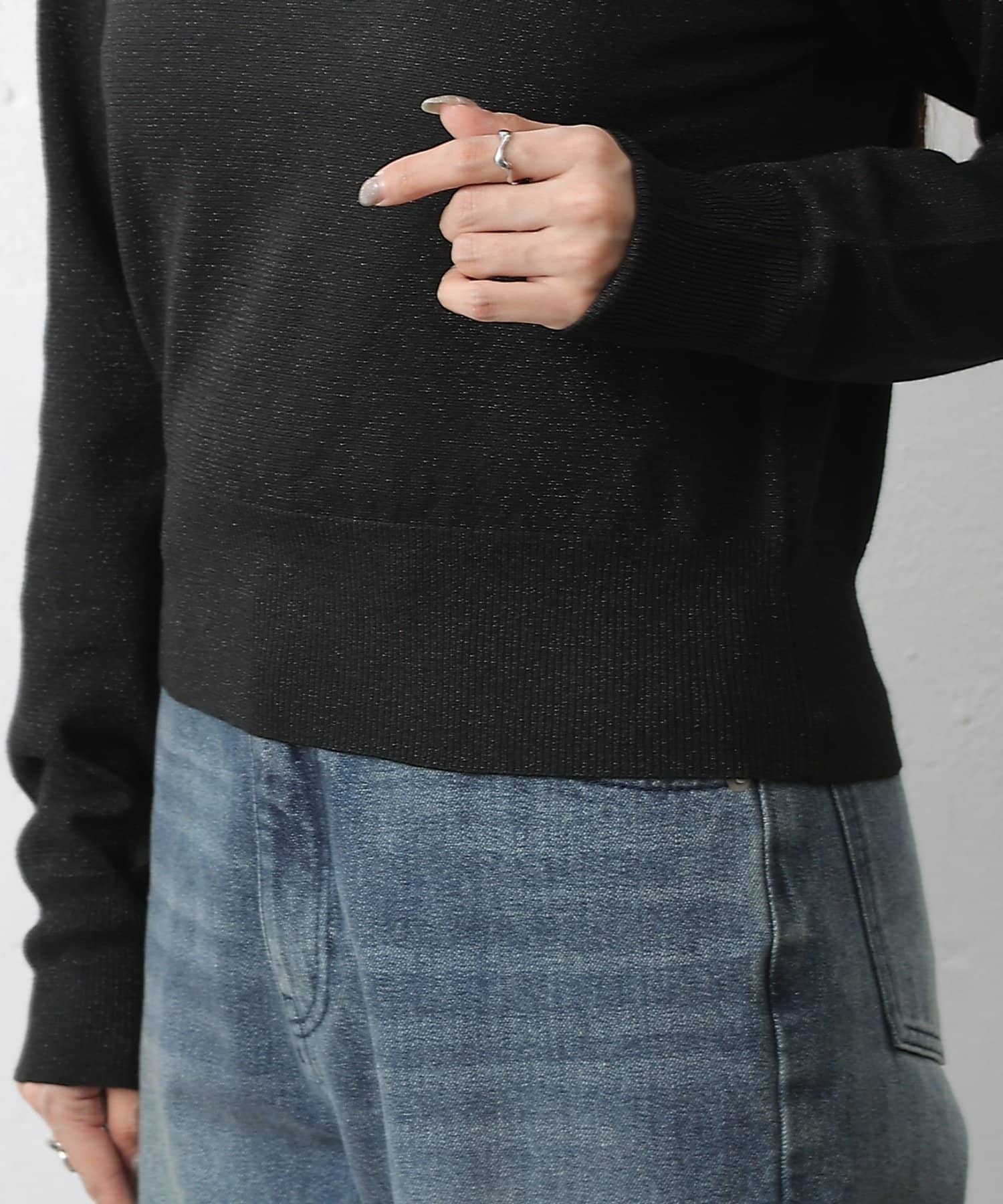 COLONY 2139(コロニー トゥーワンスリーナイン) ラメクルーニットトップス