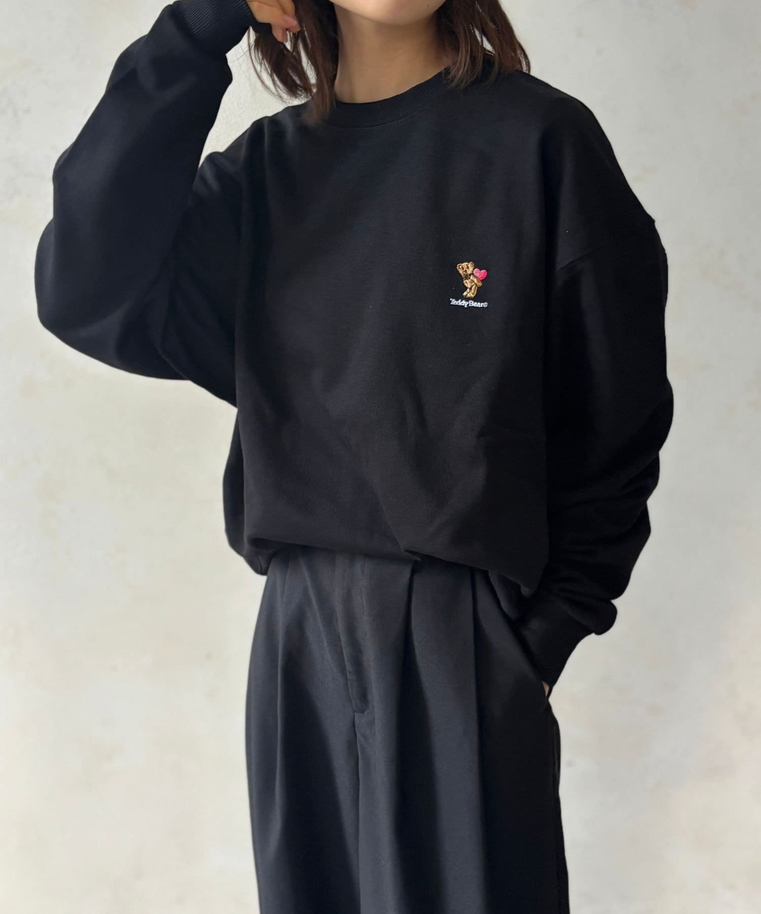 LOCUST(ローカスト) 【Teddy】刺繍スウェットハートクマ