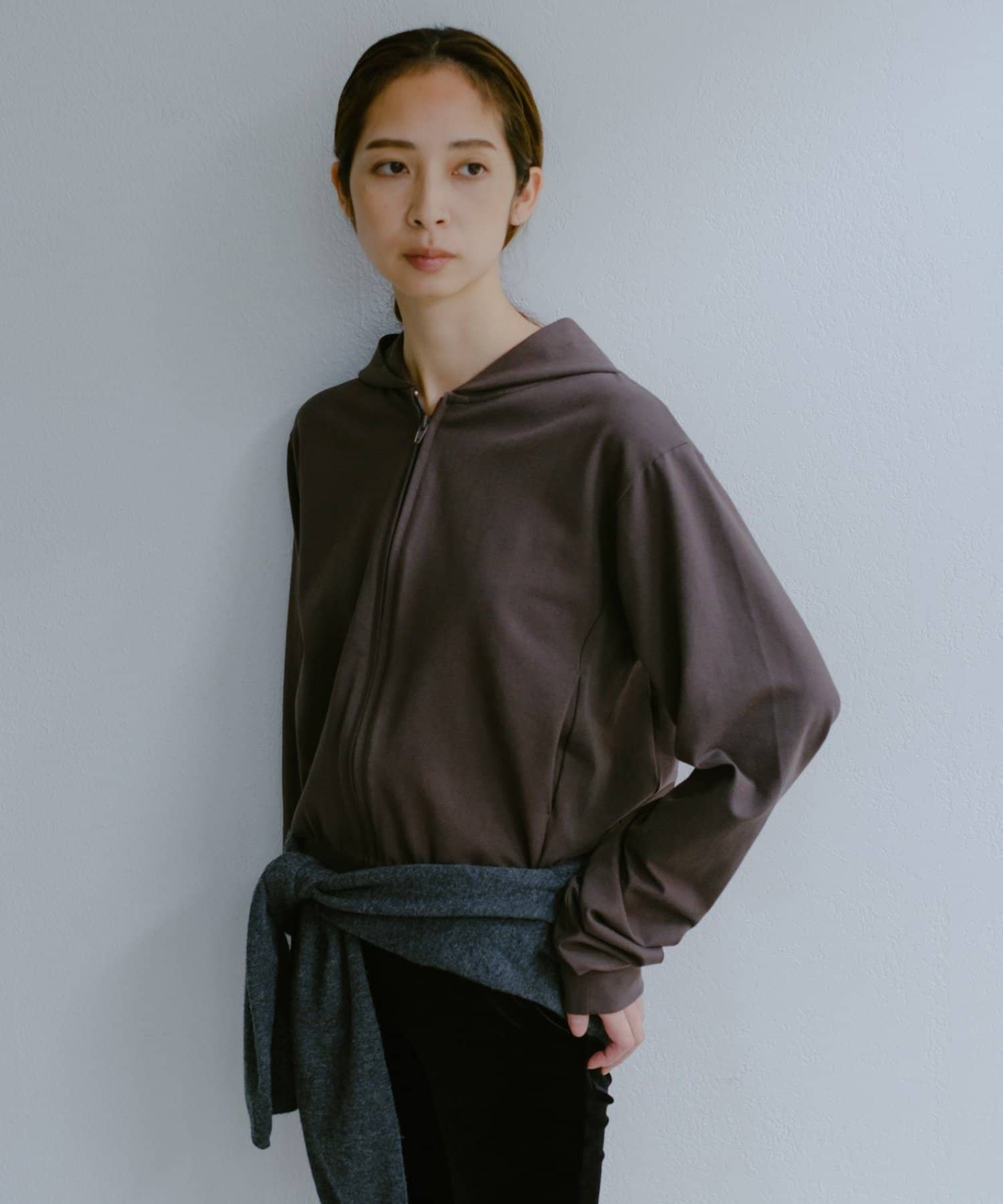 Pasterip(パセリ) Maxi sleeve chibi hoodie