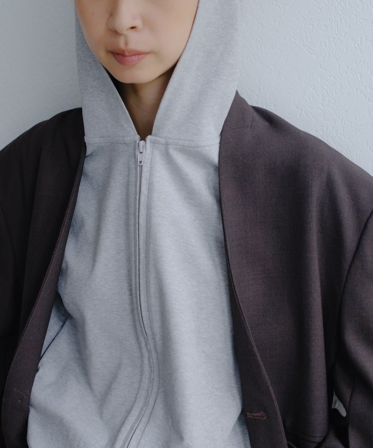 Pasterip(パセリ) Maxi sleeve chibi hoodie