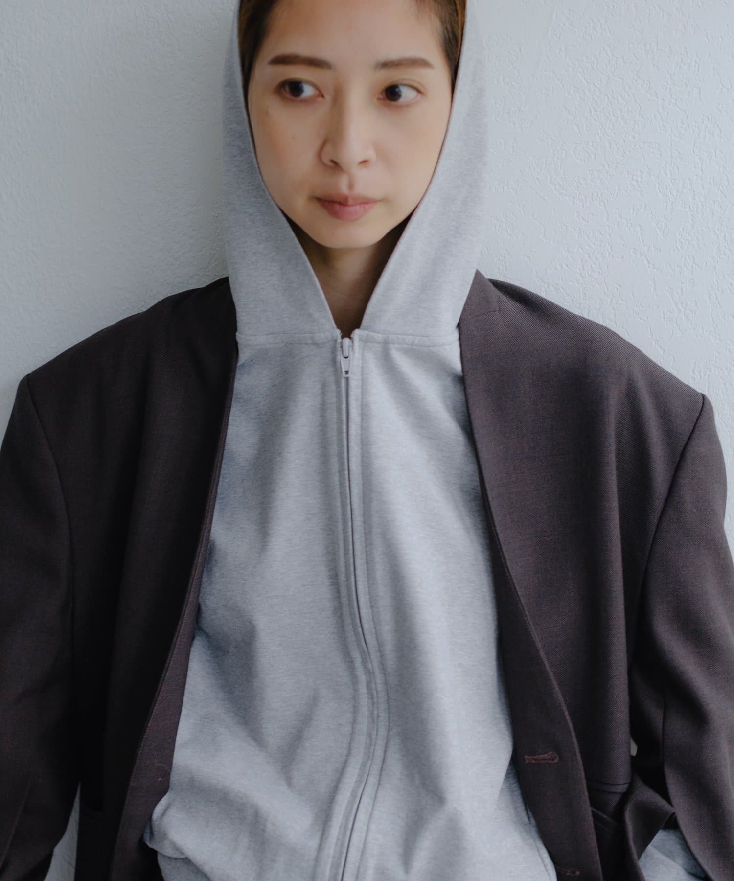 Pasterip(パセリ) Maxi sleeve chibi hoodie