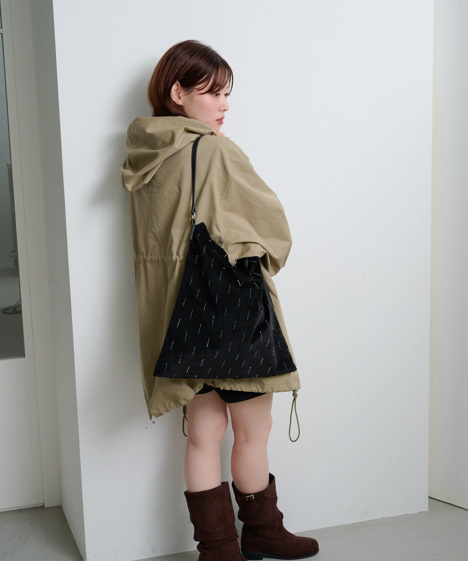 Kastane(カスタネ) 【A4サイズ/一部店舗限定】ビジュースエードショルダーBAG