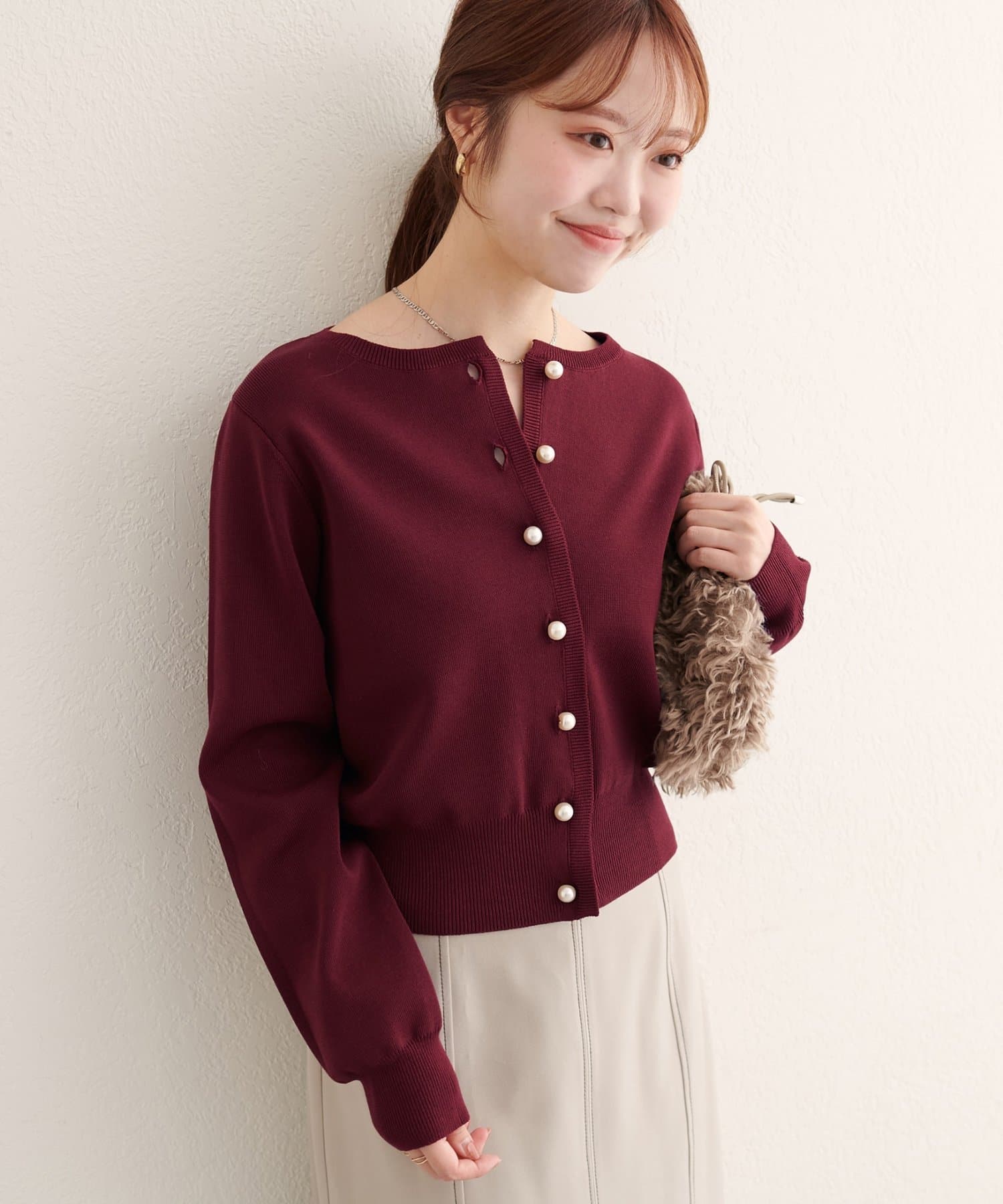 natural couture(ナチュラルクチュール) 【WEB限定】パール釦総針カーデ