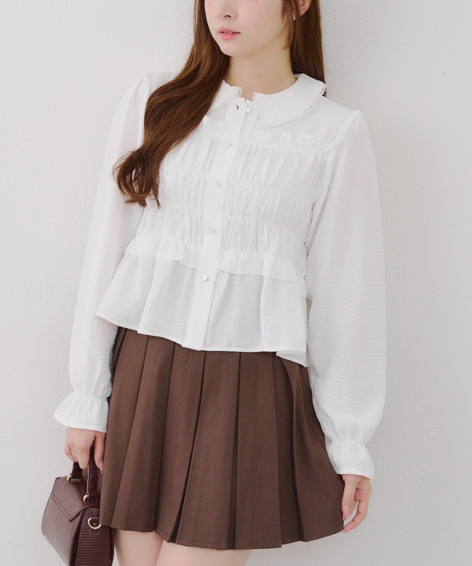 NICE CLAUP / OLIVE des OLIVE OUTLET(ナイスクラップ  / オリーブ デ オリーブ アウトレット) 【RMAF】シャーリングBIG衿ブラウス