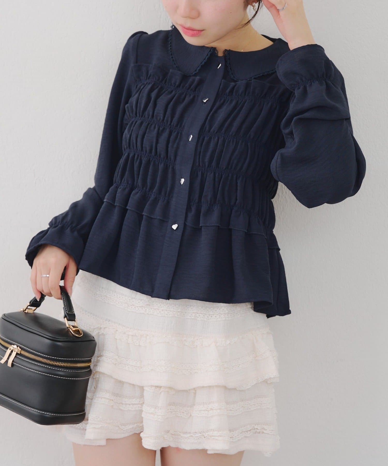 NICE CLAUP / OLIVE des OLIVE OUTLET(ナイスクラップ  / オリーブ デ オリーブ アウトレット) 【RMAF】シャーリングBIG衿ブラウス