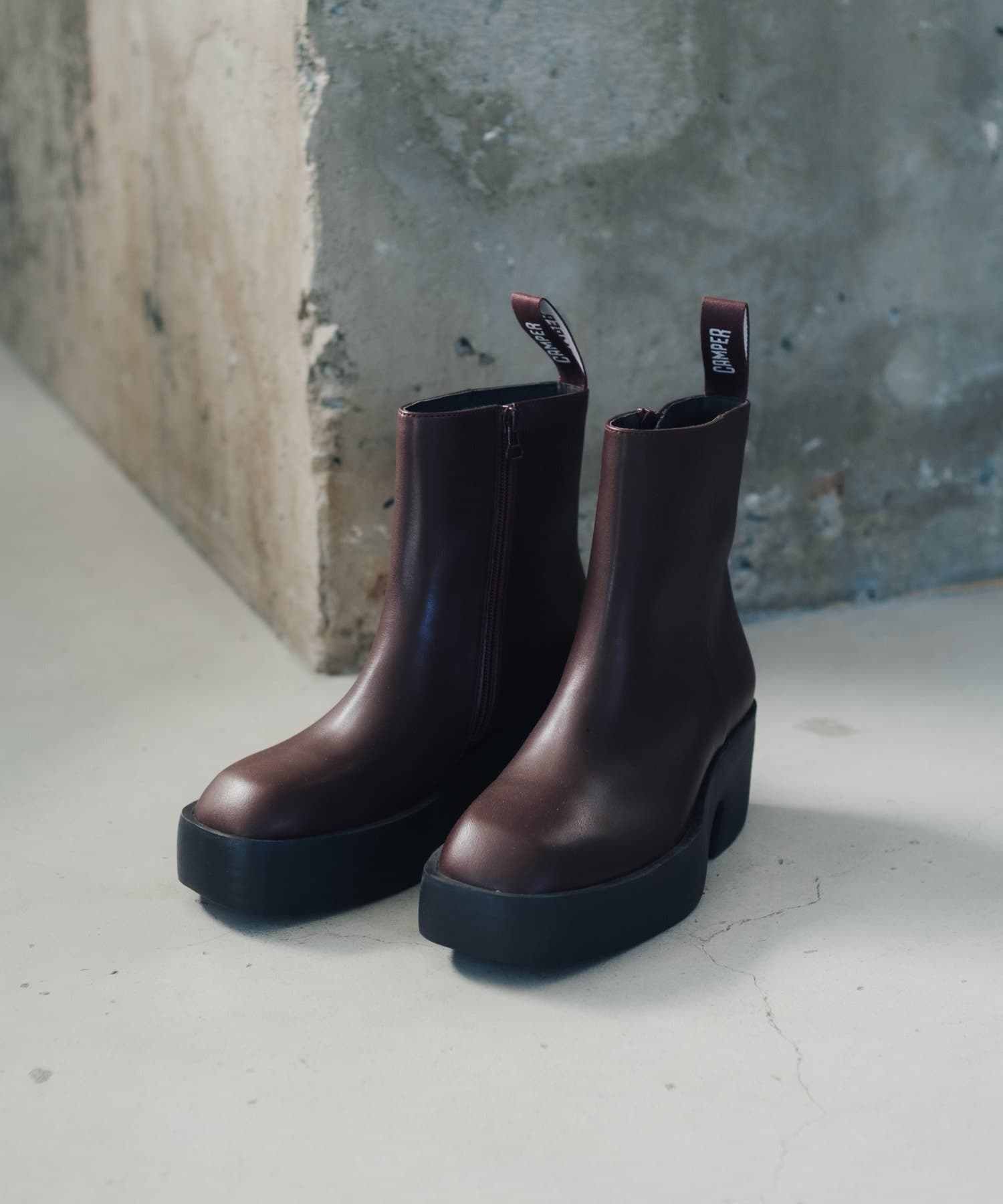 Pasterip(パセリ) 【CAMPER】 Billie boots