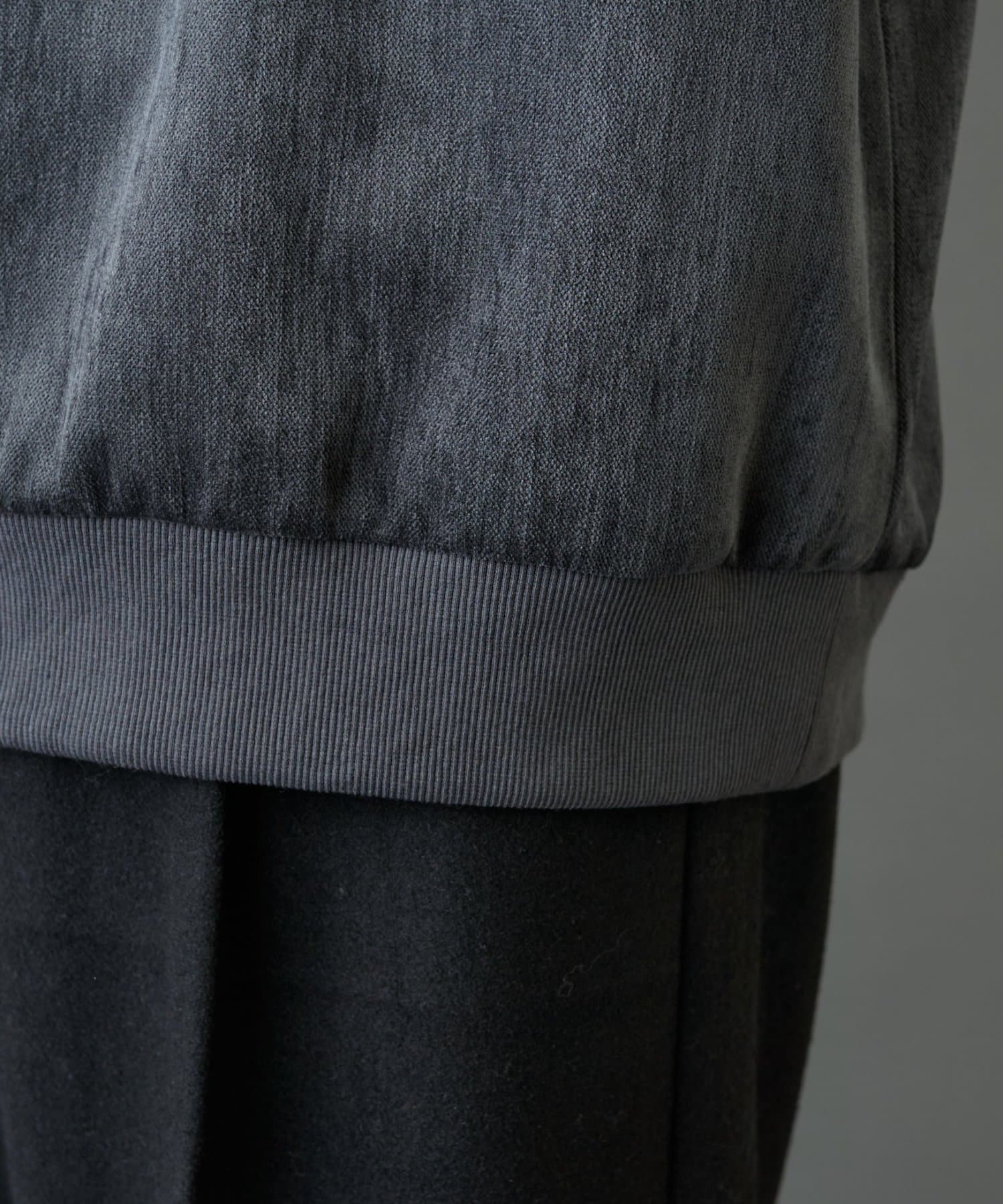 COLONY 2139(コロニー トゥーワンスリーナイン) フェードモールクルーネックプルオーバー